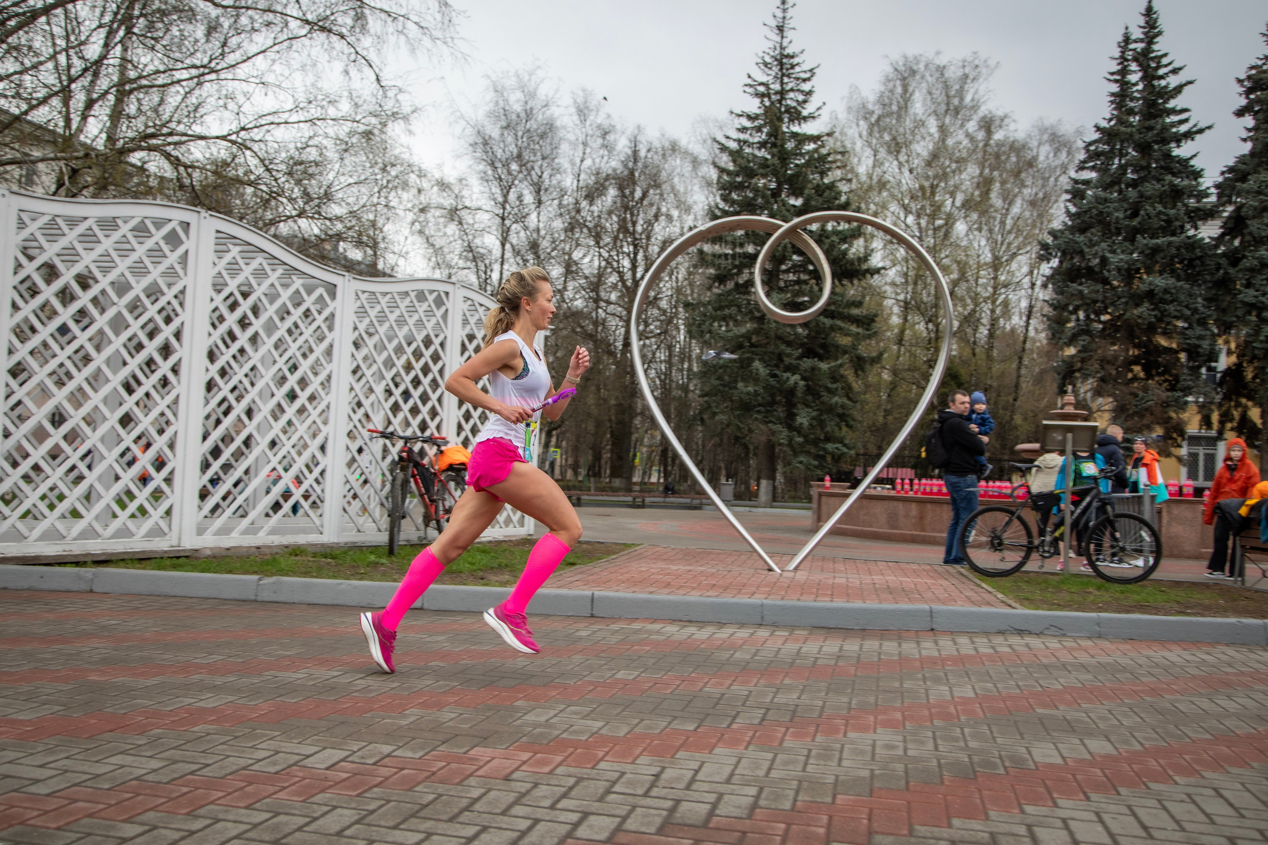Эстафета «Игрушки», Администрация г. Химки. Фотограф Сергей Ловкий