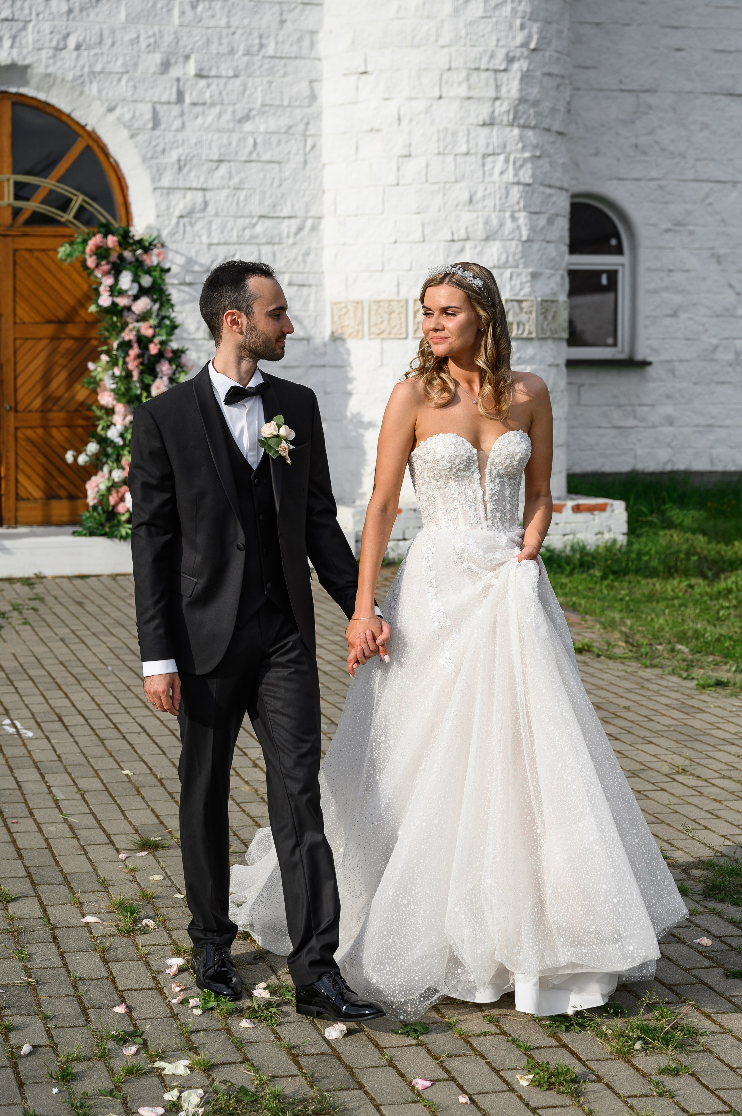 Свадьба шатер Город мастеров — Русская сказка. Свадебный фотограф Москва Юрий Кульман