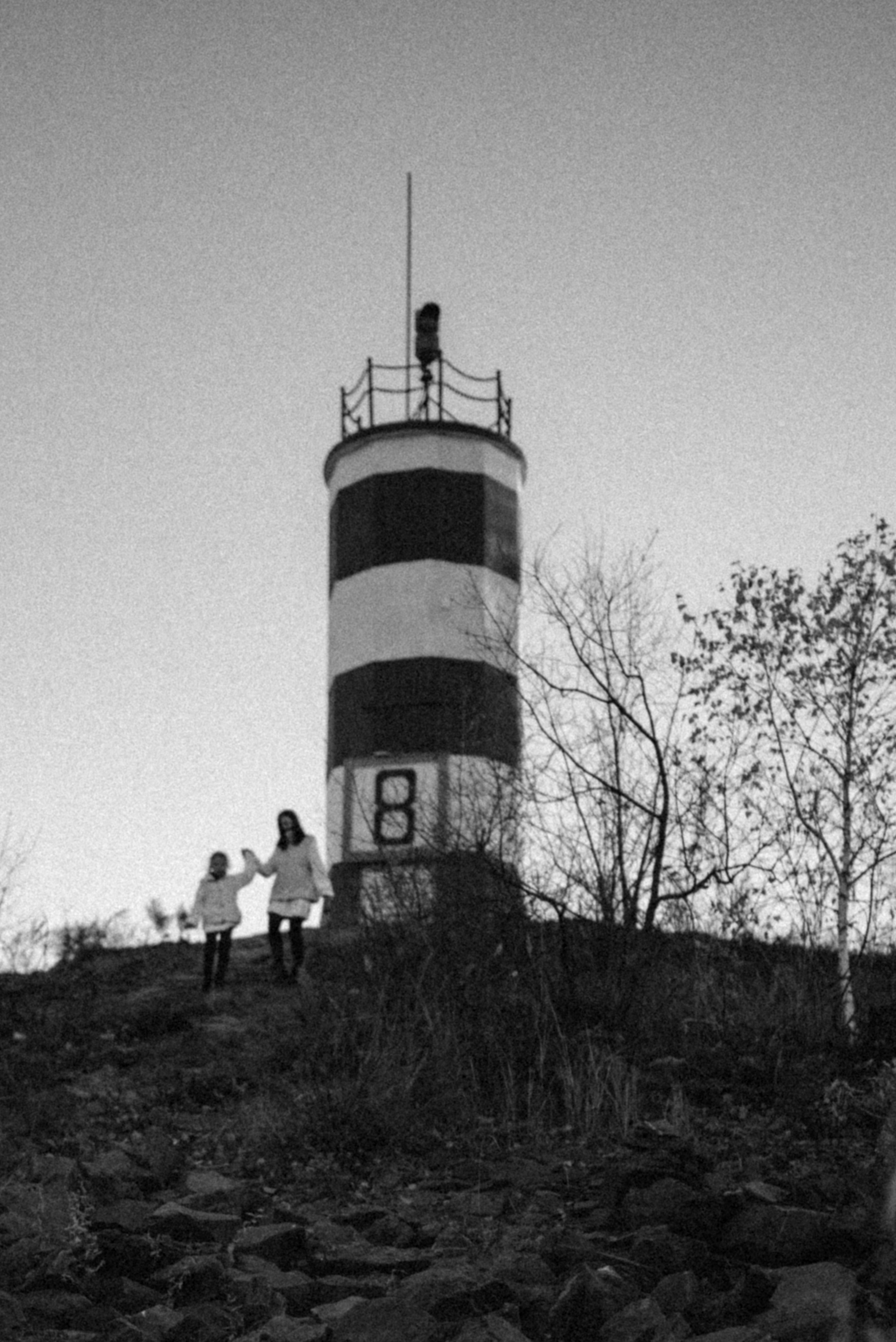 Катя и Варя (маяк). Семейная фотосессия в Новосибирске от фотографа Ольги Коваль