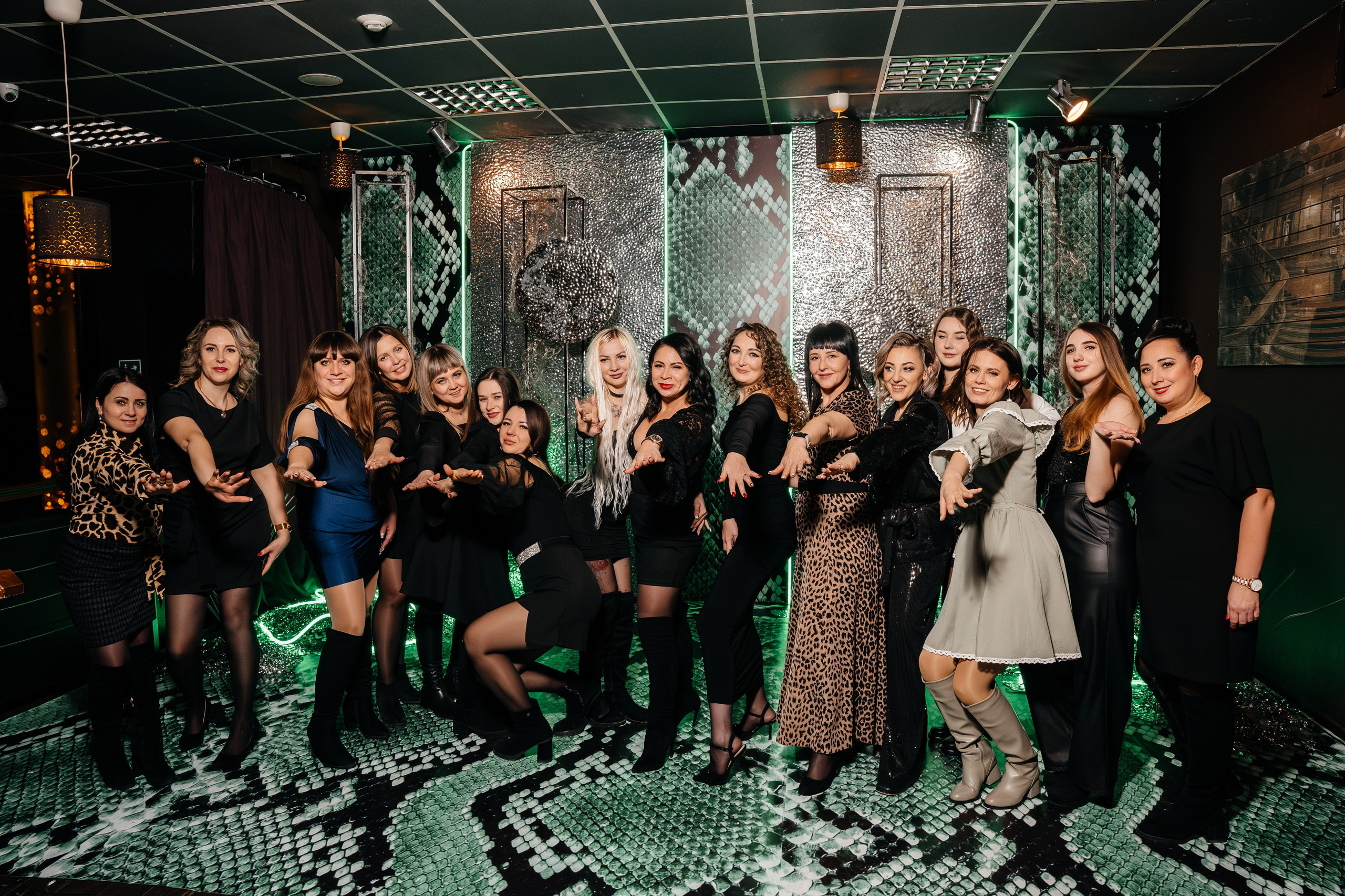 Корпоратив «СОВКОМБАНК». Свадебный фотограф Барнаул Алексей Павлов