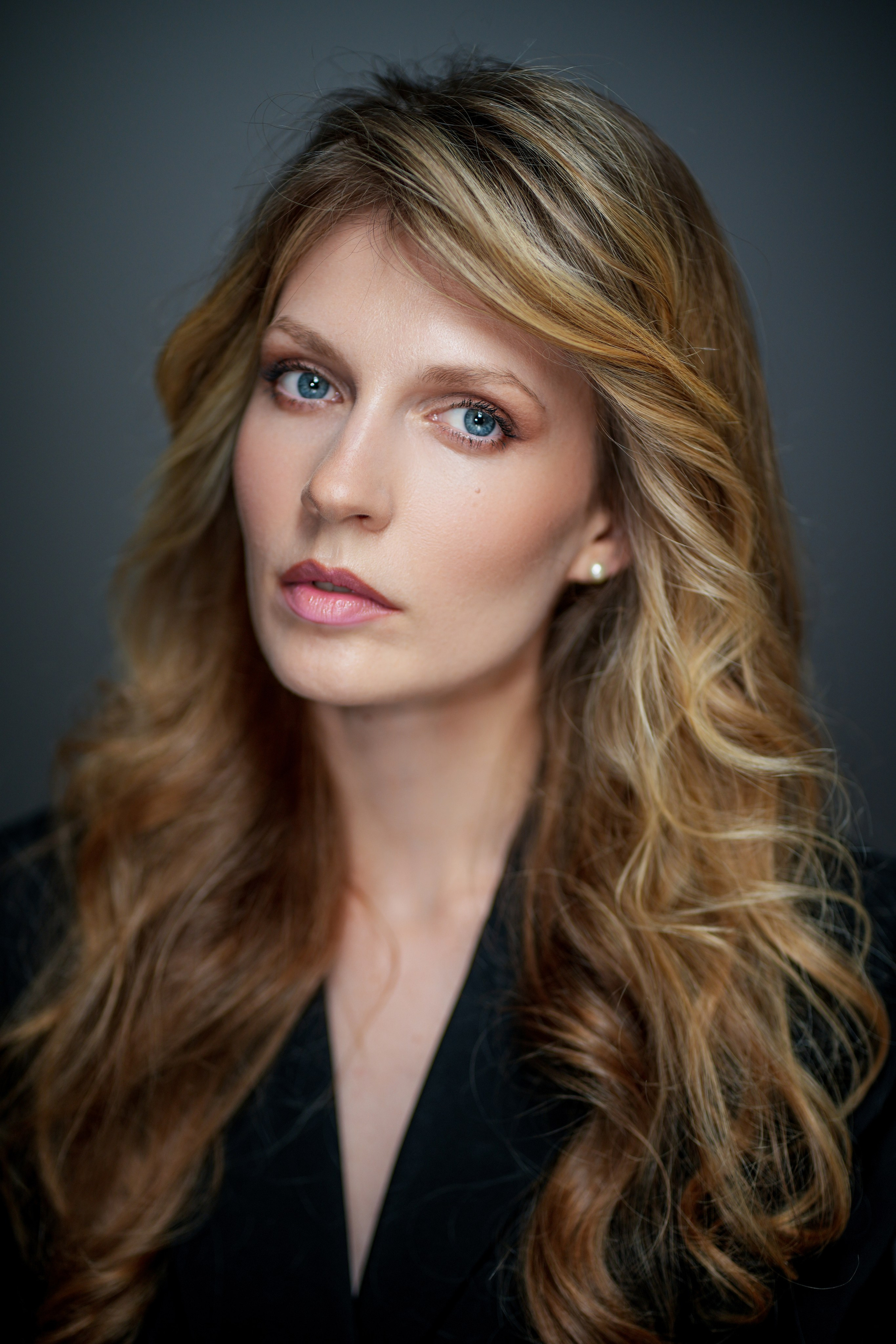Актриса Ангелина Бельковская. Портретная съемка в Москве, студийный фотограф Игорь Фомин