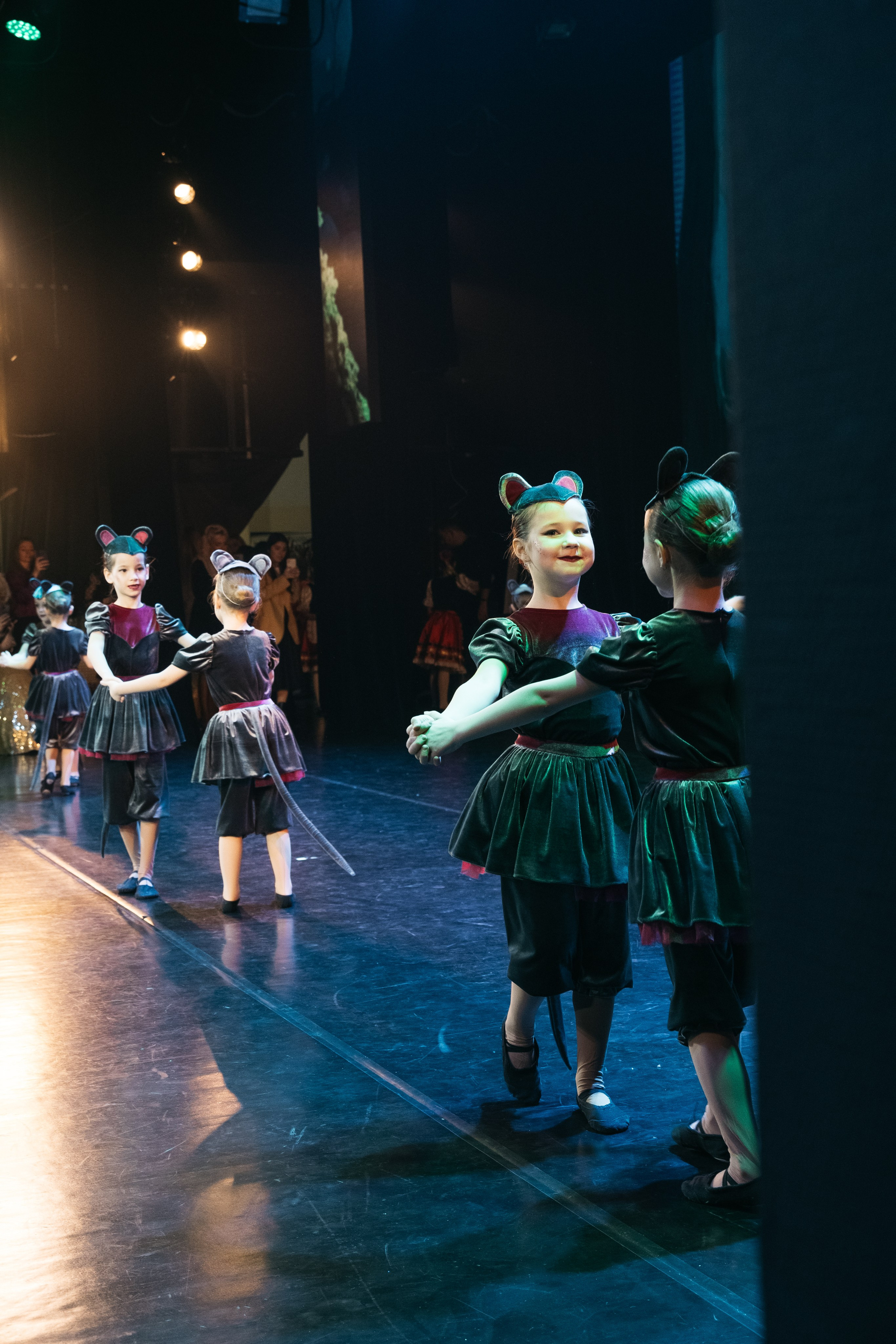 СурГУ 23.12.23. Репортажный и свадебный фотограф в Сургуте