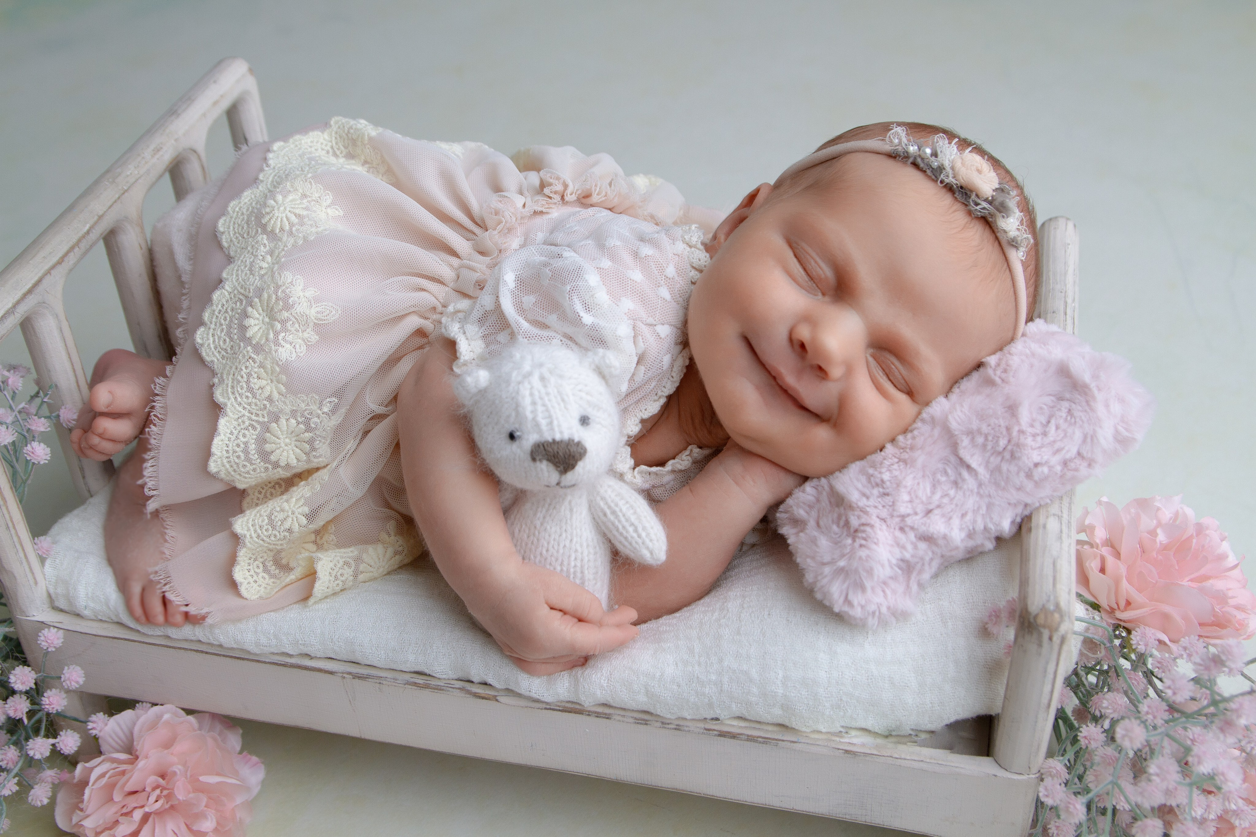 Портфолио. Самая первая фотосессия малыша! Профессиональная съемка новорожденных Newborn в Москве и МО!