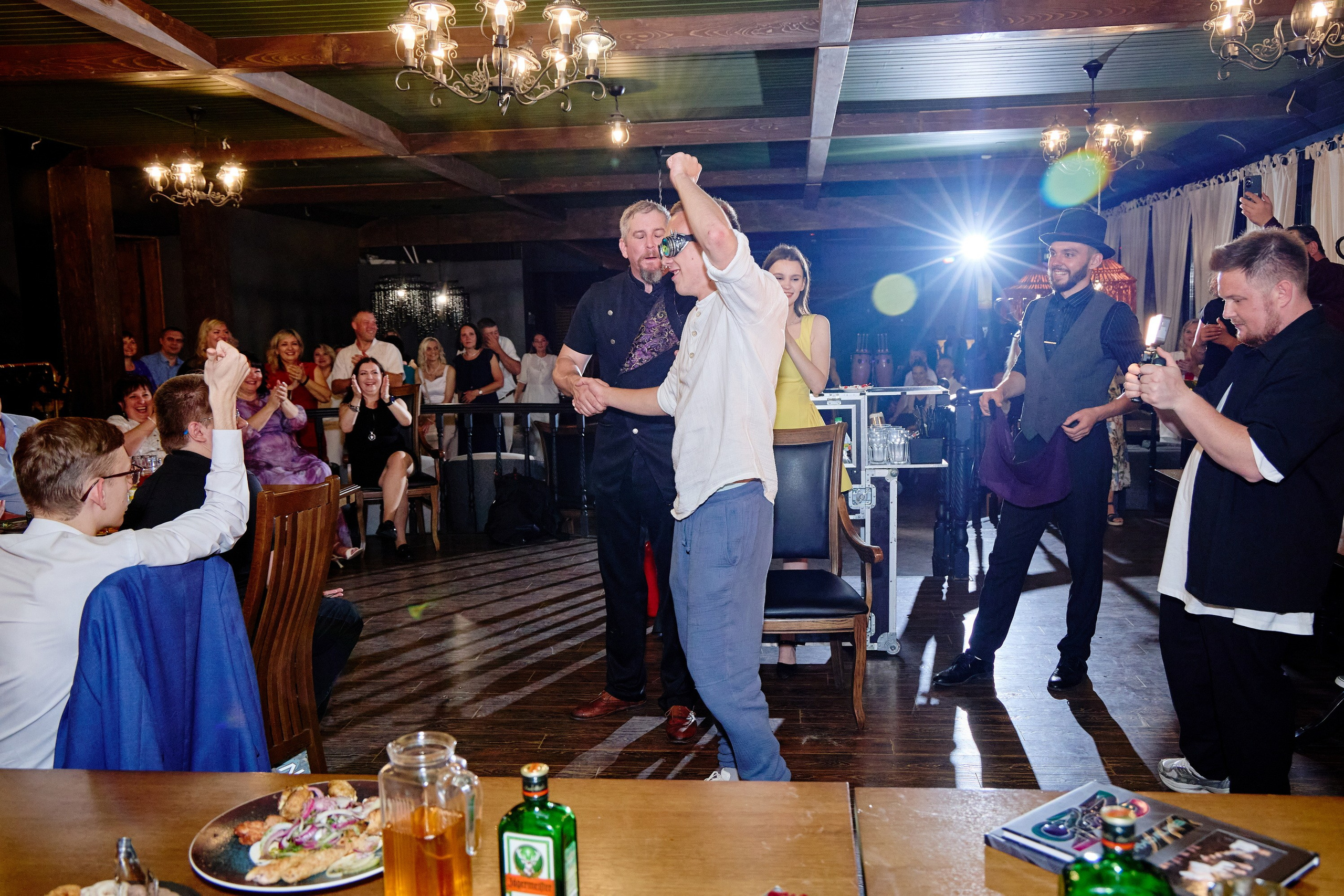 Выпускной 35 Сош. Фотограф Выпускные альбомы Таганрог Сергей Коробченко