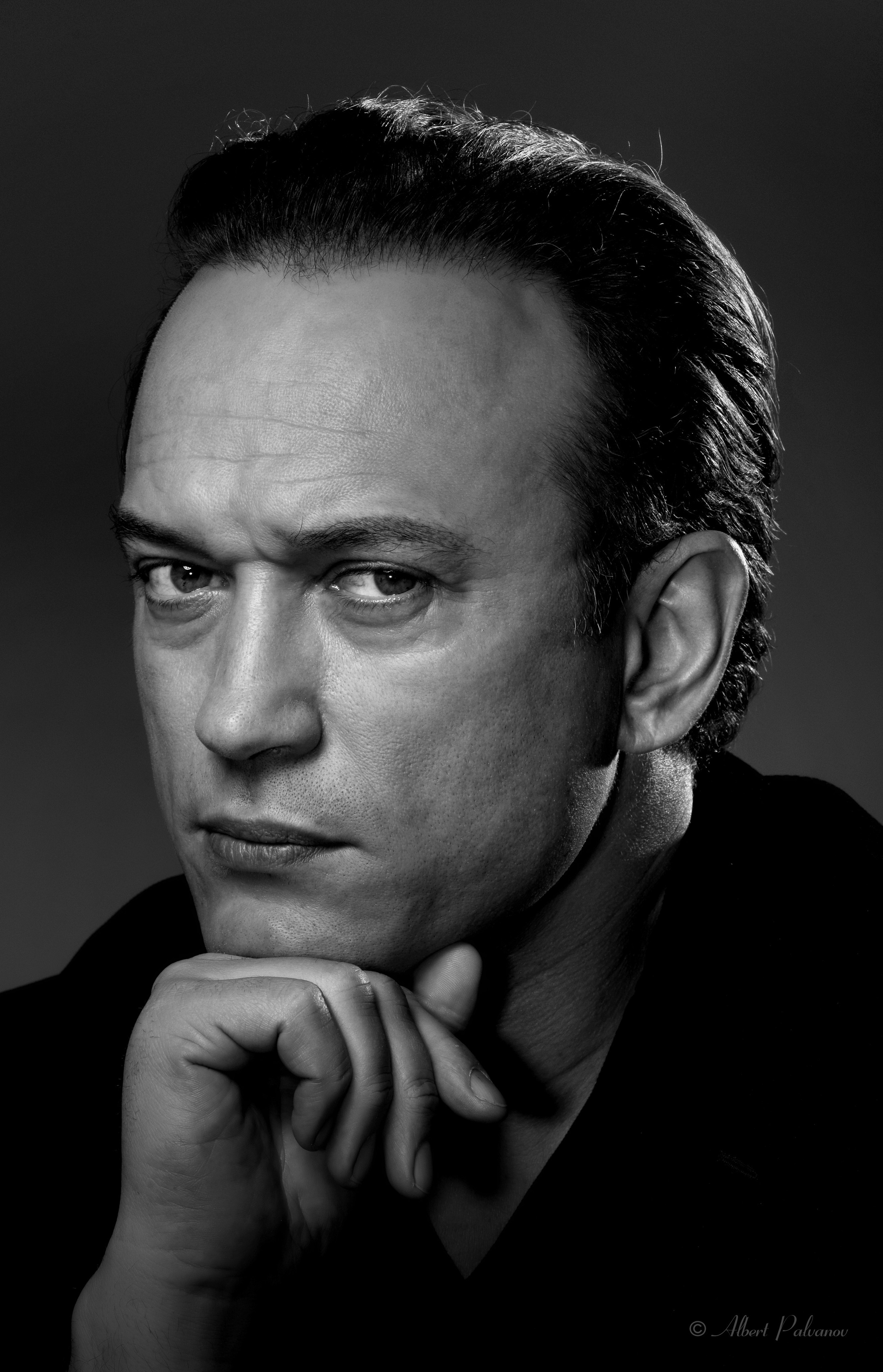 ПОРТРЕТ. Www.apowerstudio.com