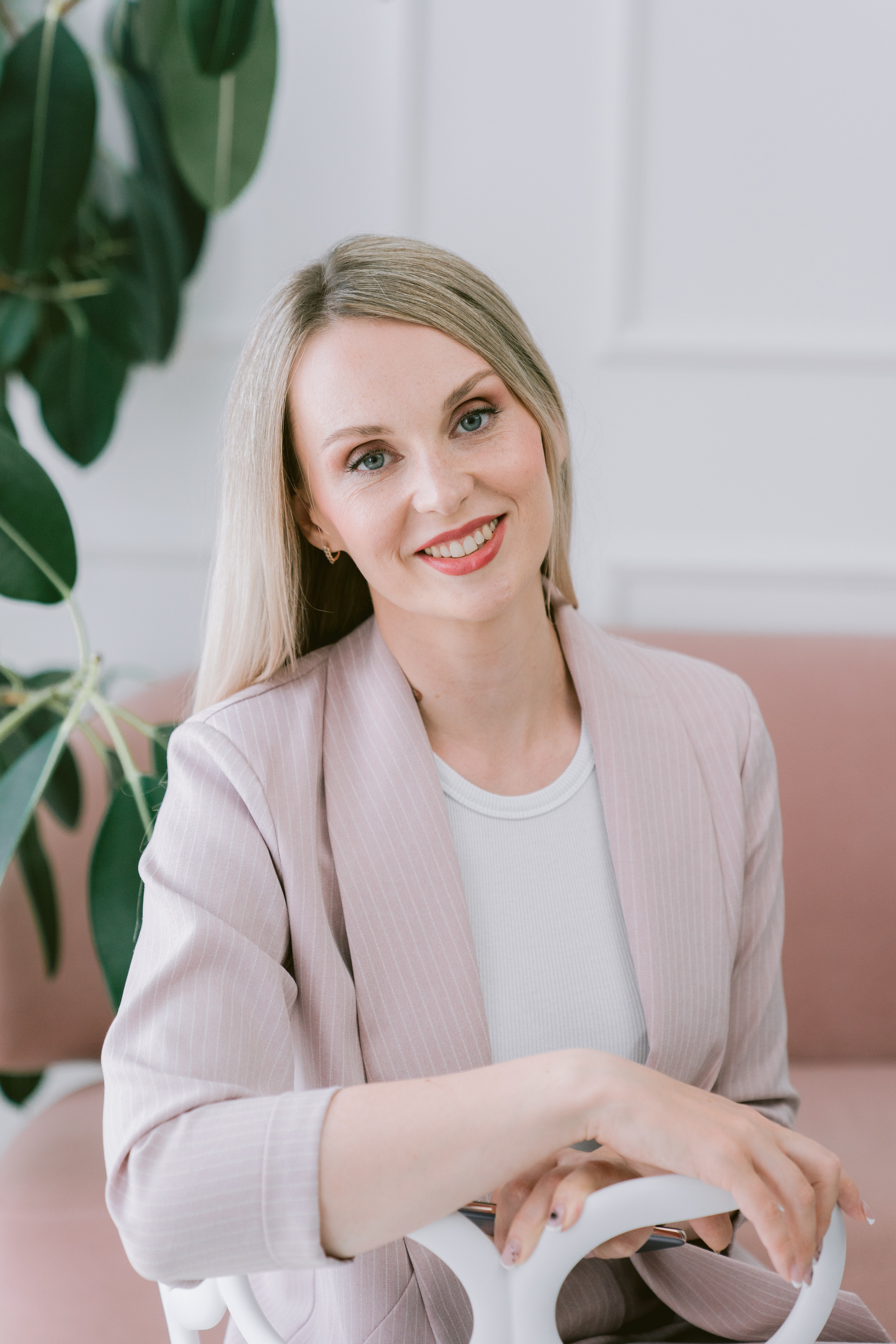 Elena. Shooting for social networks. PhuQuoc photographer — Phu Quoc wedding photographer