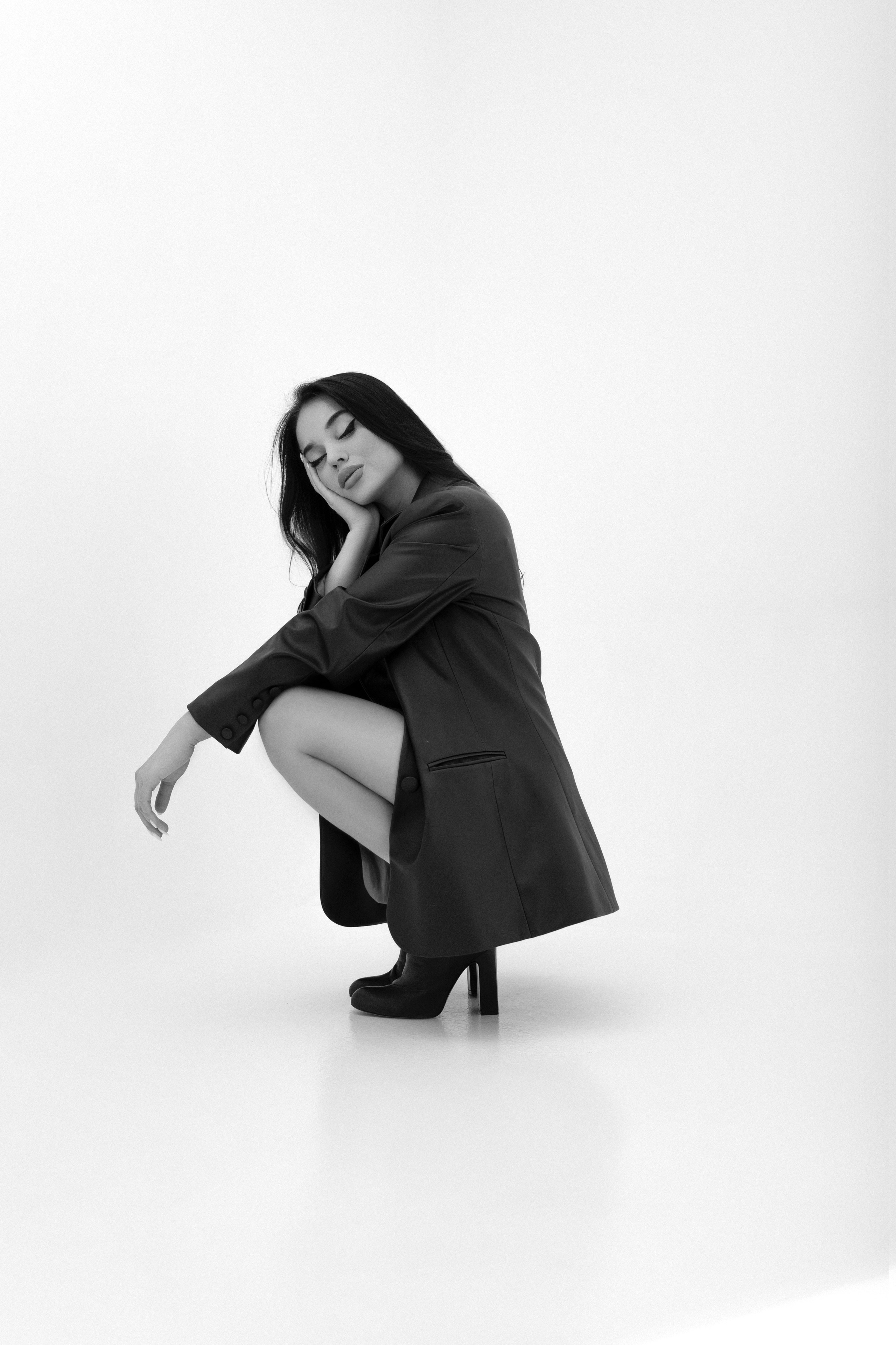 ЖЕНСКИЙ ПОРТРЕТ (МИНИМАЛИЗМ). Фотограф Иркутск.Дарья Казакова