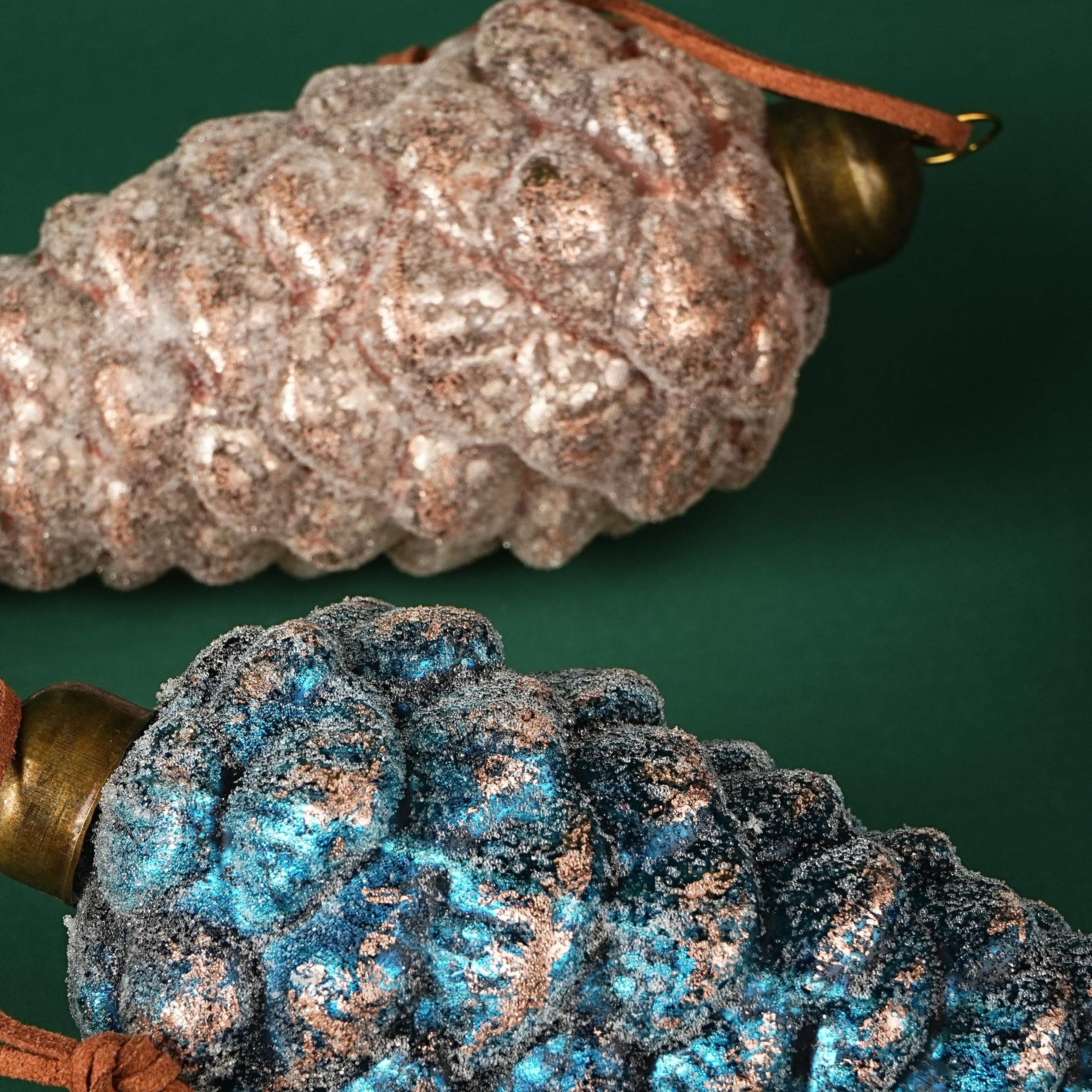 Елочные игрушки и шары. Профессиональный фотограф в Москве и МО