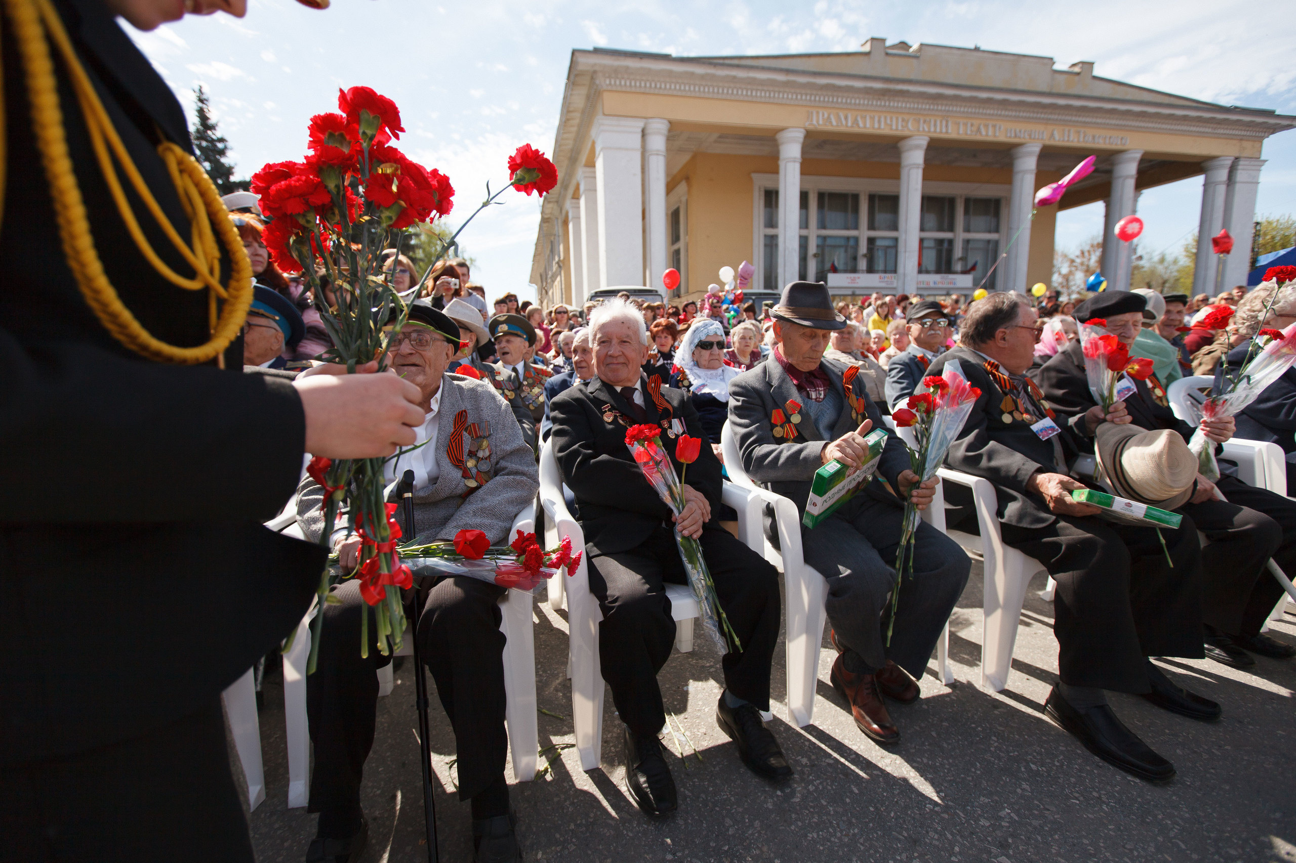 9 мая в Сызрани. Свадебный, семейный и школьный фотограф в Сызрани Максим Баталов