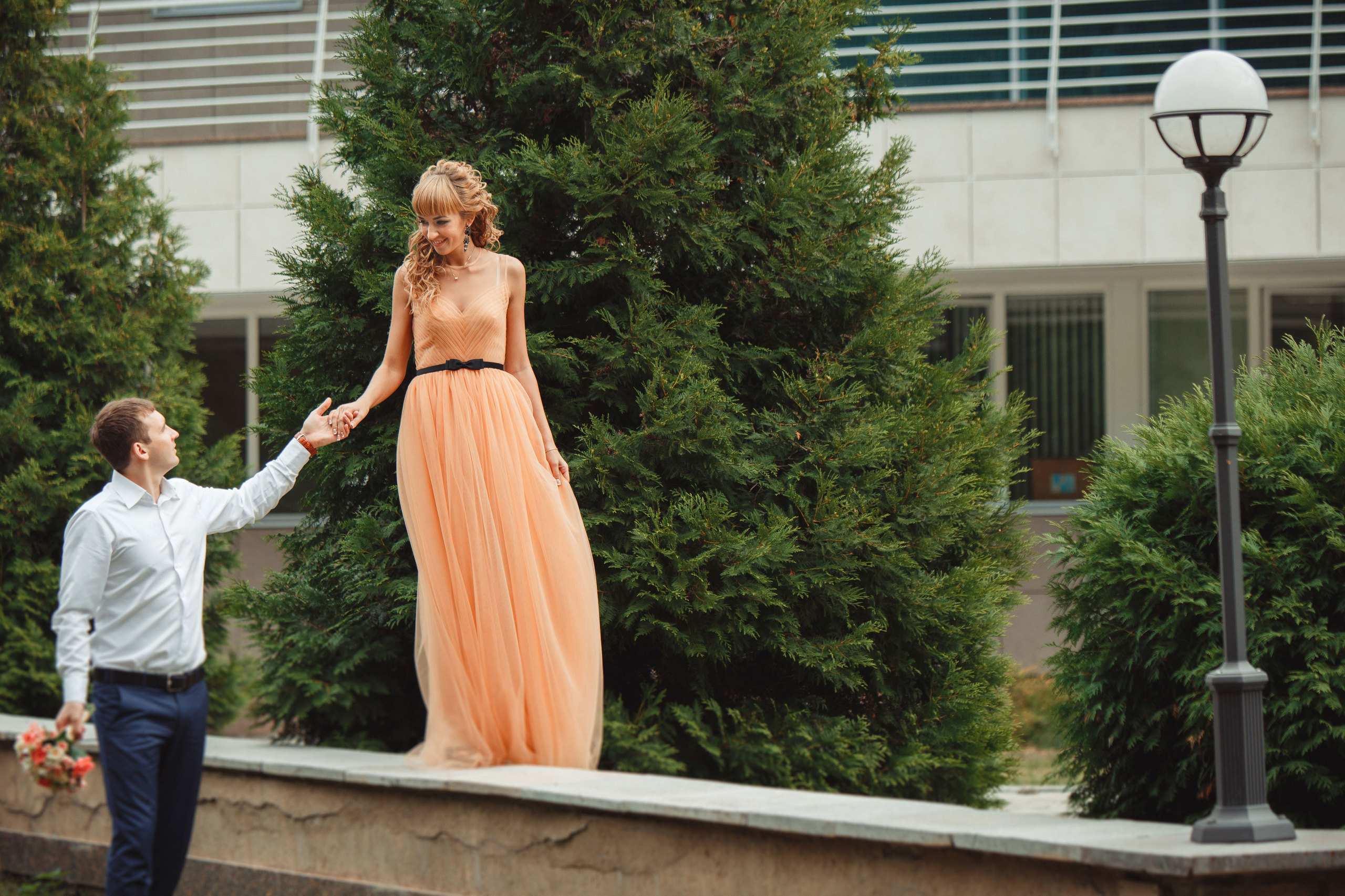 Фотосъёмка love-story лавстори в Сызрани. Свадебный, семейный и школьный фотограф в Сызрани Максим Баталов