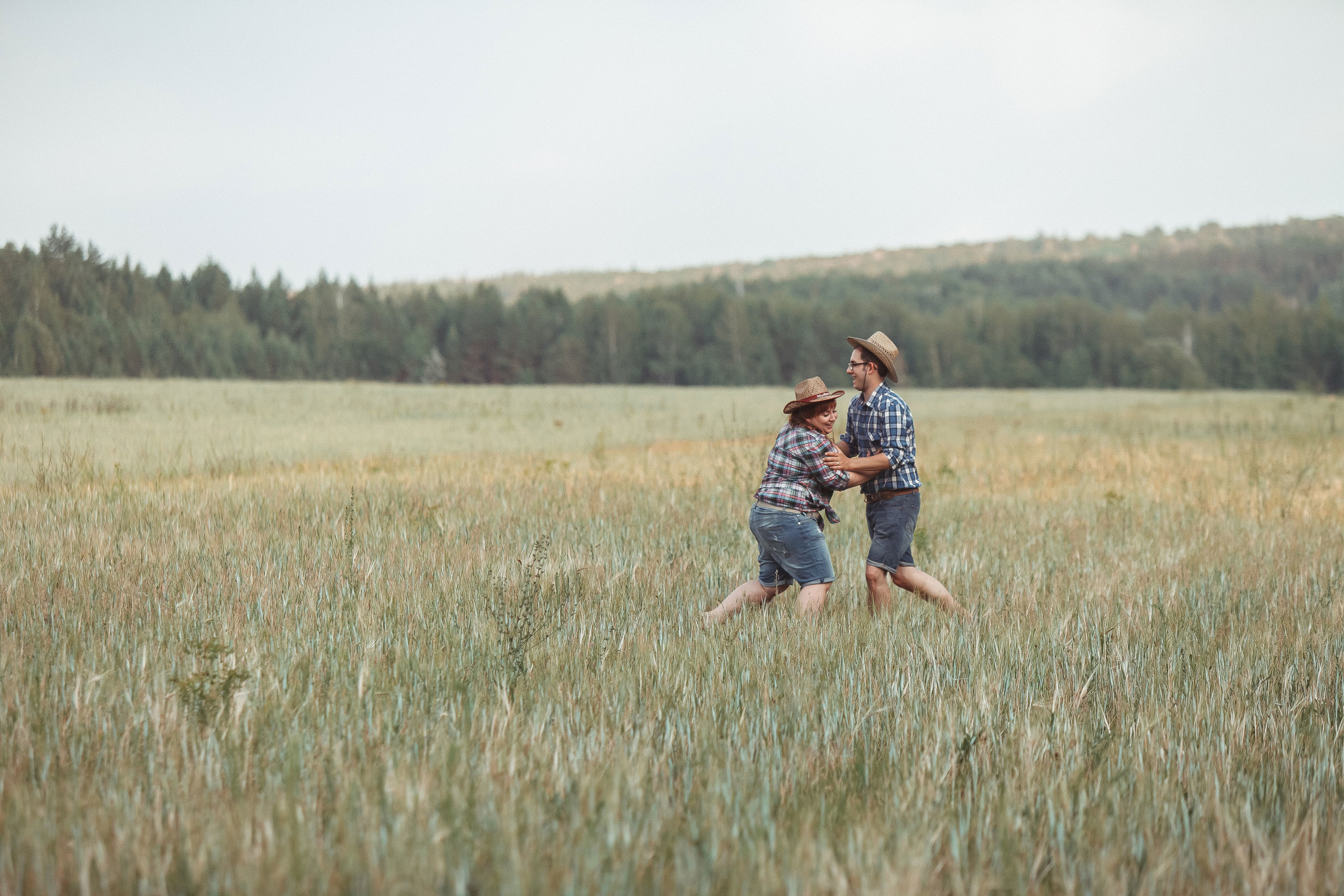 Фотопрогулка. Свадебный, семейный и школьный фотограф в Сызрани Максим Баталов