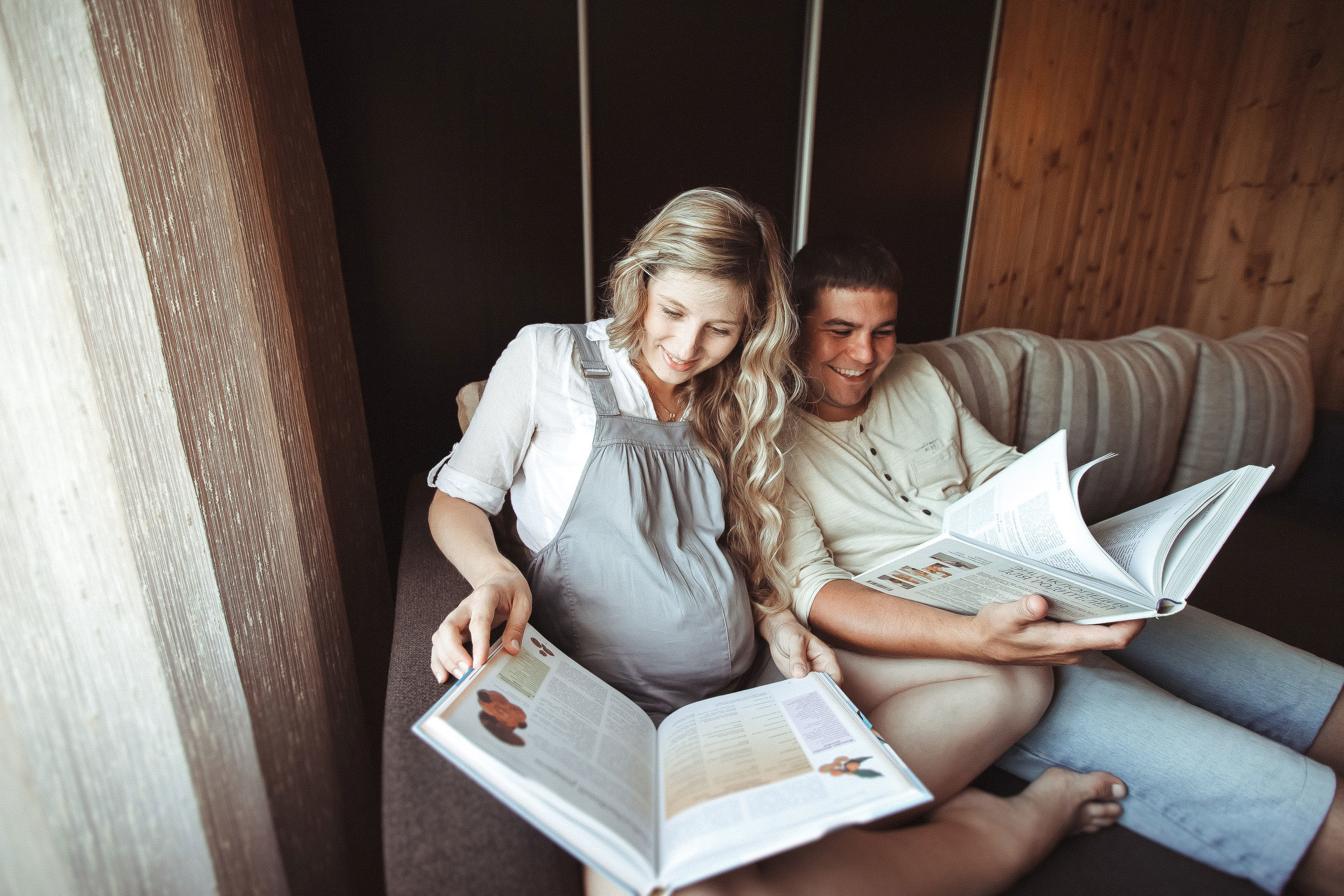 Фотосъёмка беременности в Сызрани. Свадебный, семейный и школьный фотограф в Сызрани Максим Баталов