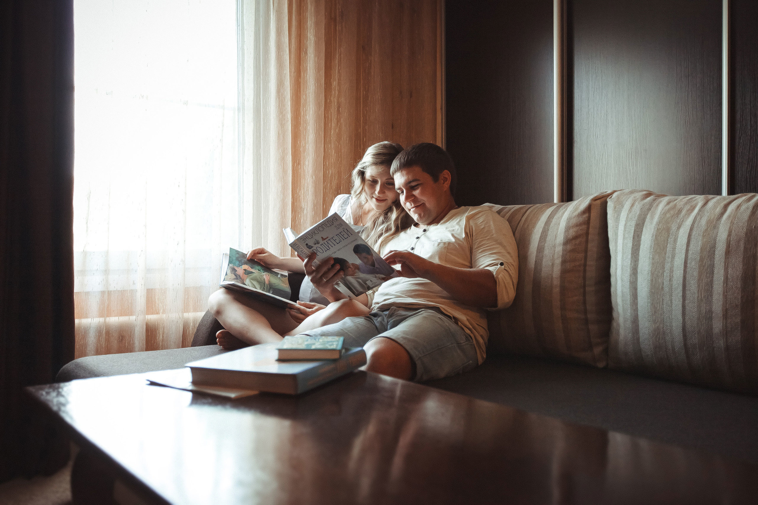 Фотосъёмка беременности в Сызрани. Свадебный, семейный и школьный фотограф в Сызрани Максим Баталов