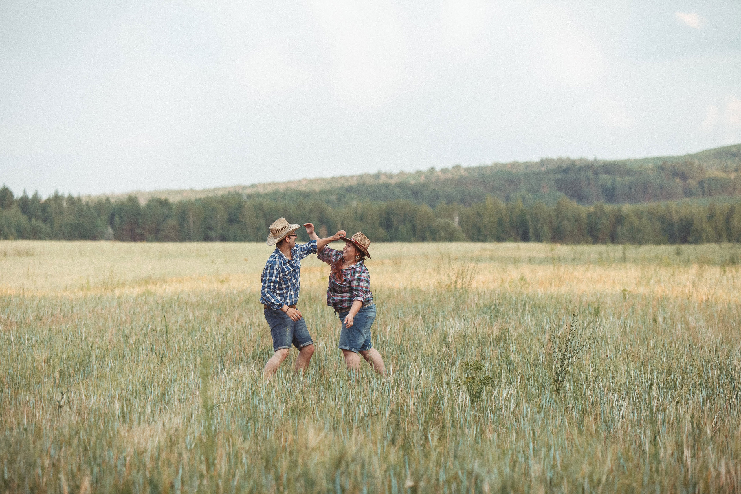 Фотопрогулка. Свадебный, семейный и школьный фотограф в Сызрани Максим Баталов