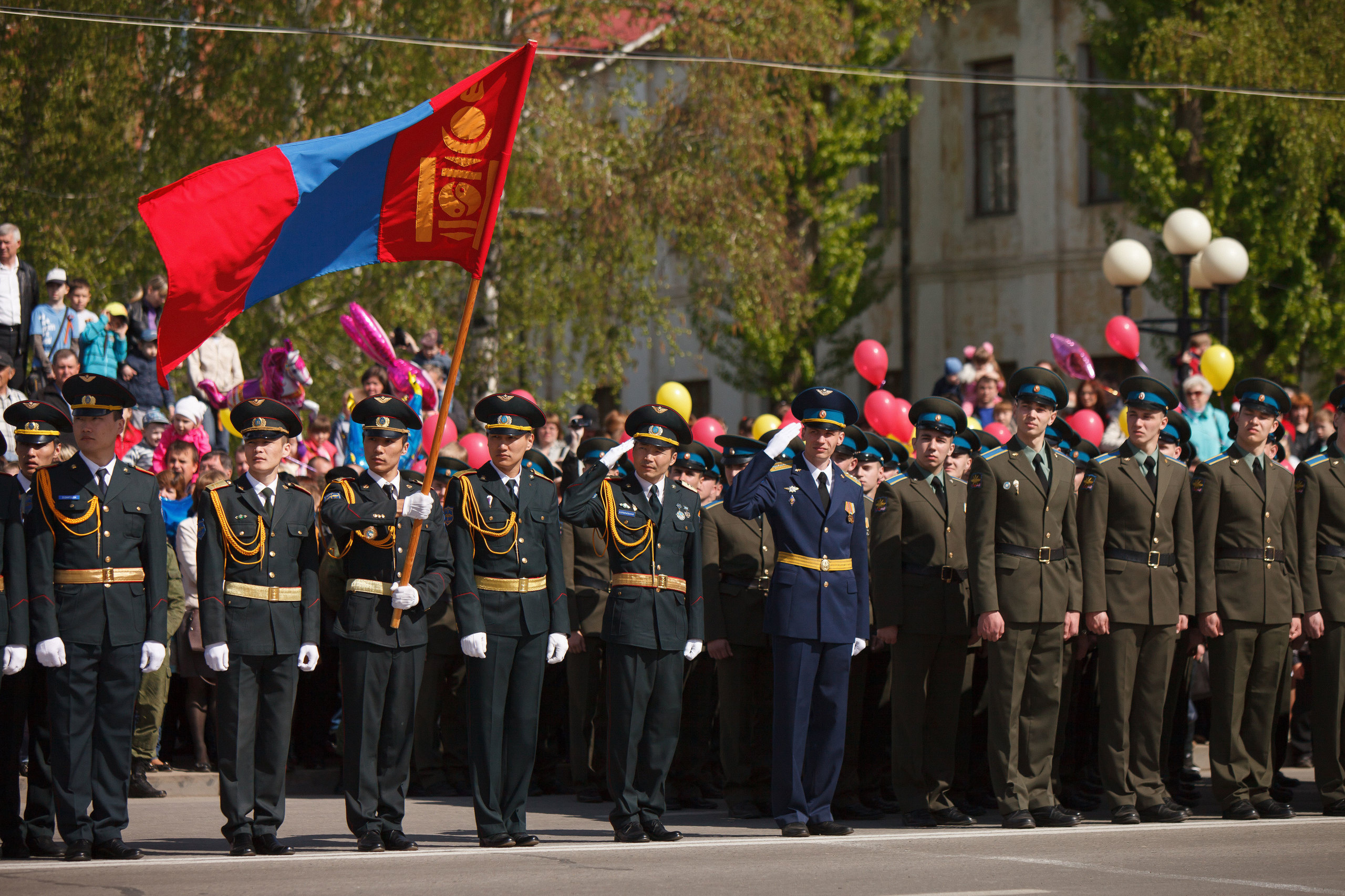 9 мая в Сызрани. Свадебный, семейный и школьный фотограф в Сызрани Максим Баталов