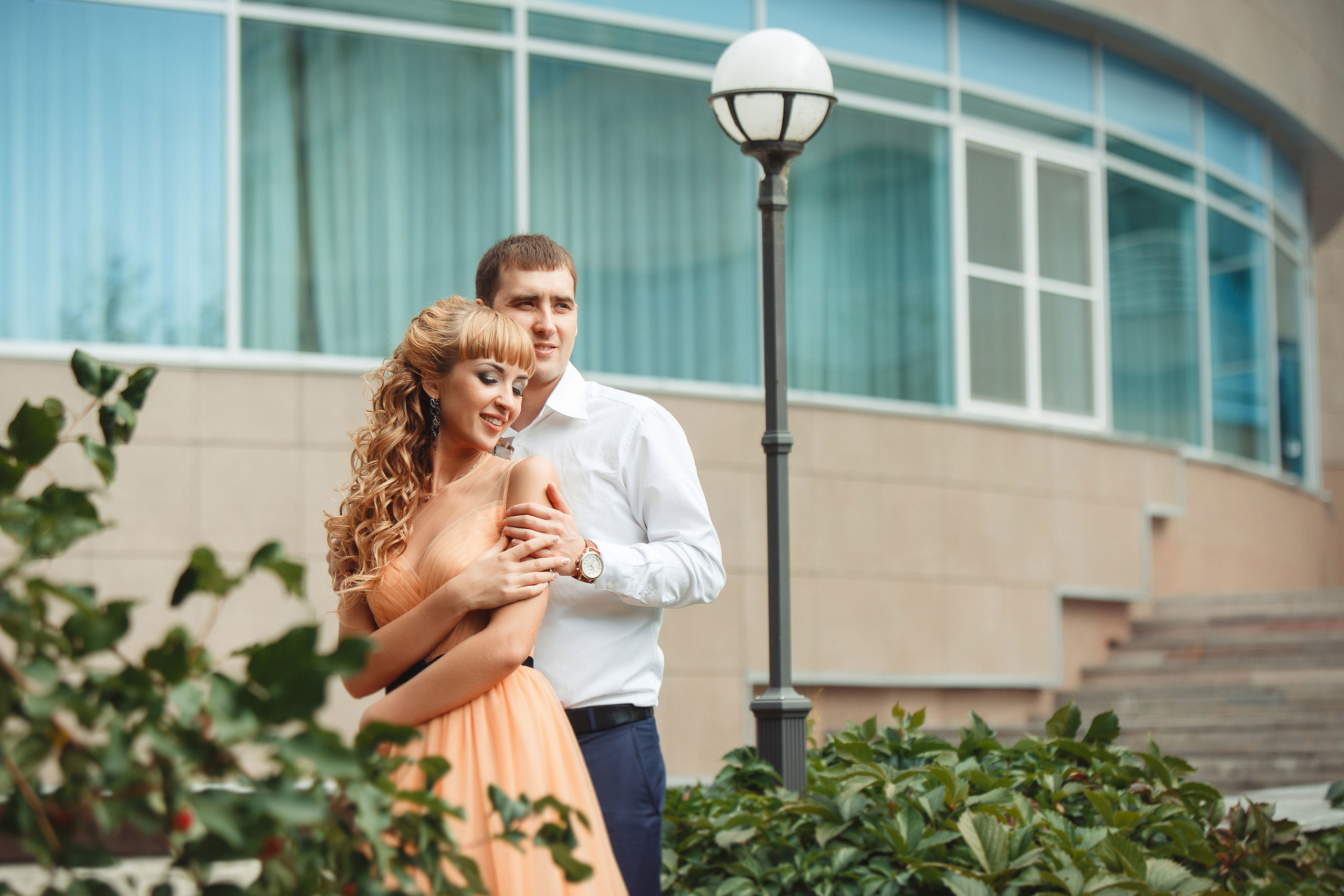 Фотосъёмка love-story лавстори в Сызрани. Свадебный, семейный и школьный фотограф в Сызрани Максим Баталов