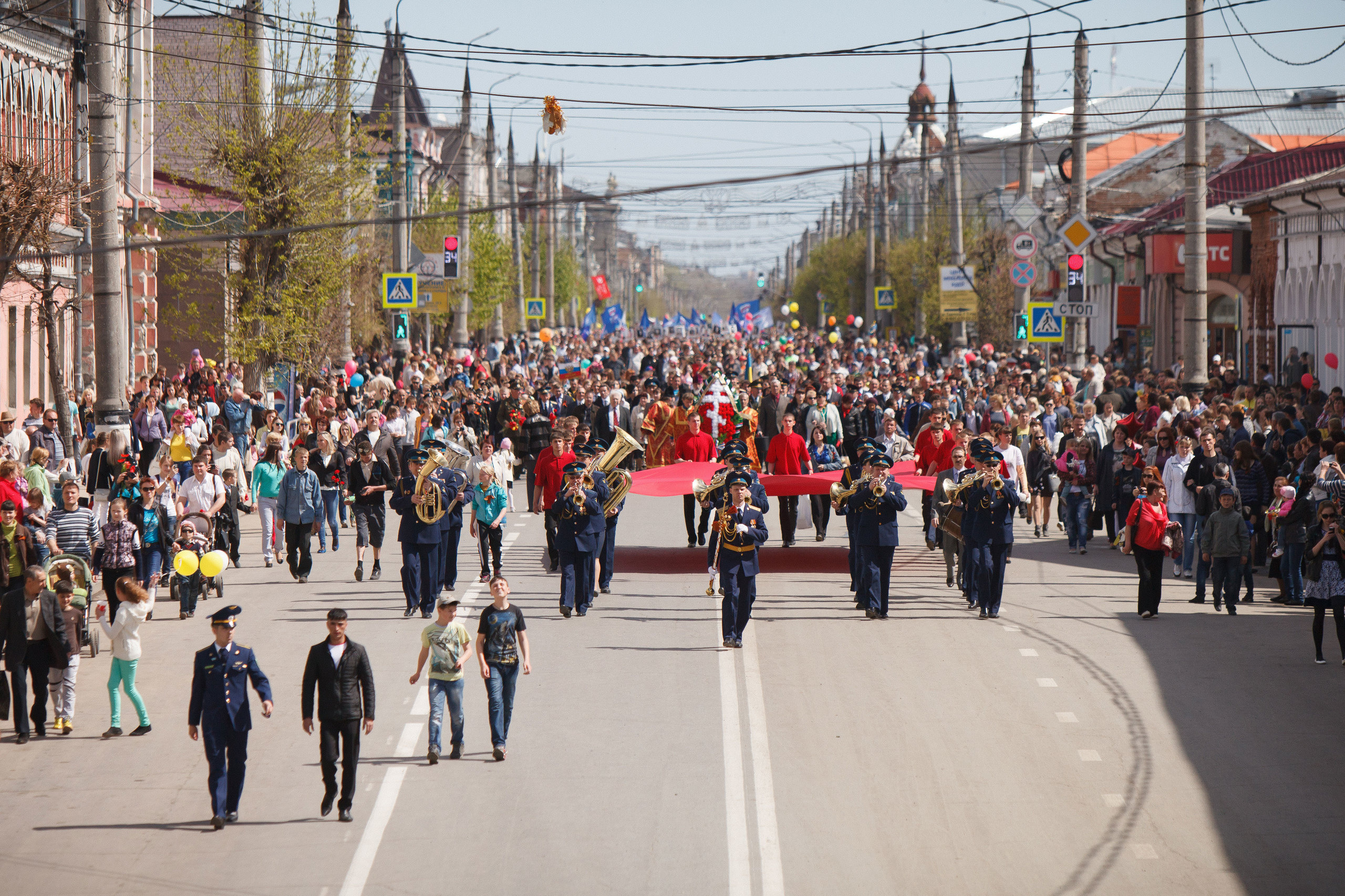 9 мая в Сызрани. Свадебный, семейный и школьный фотограф в Сызрани Максим Баталов