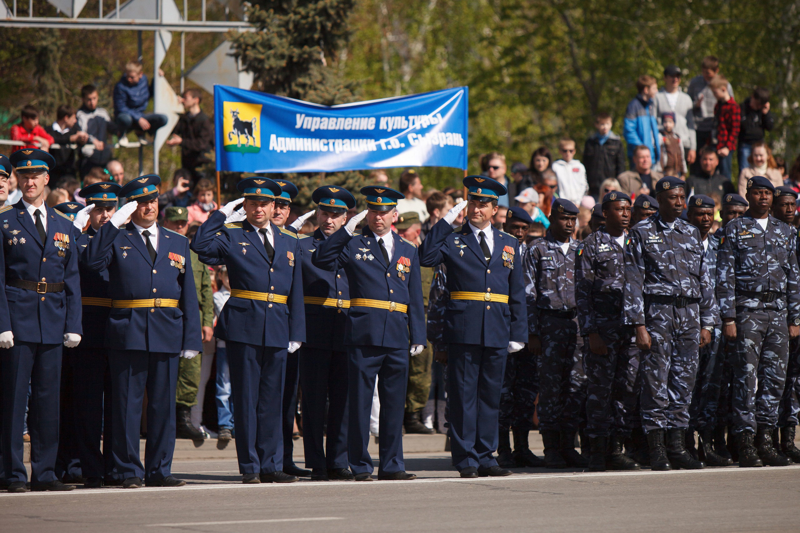 9 мая в Сызрани. Свадебный, семейный и школьный фотограф в Сызрани Максим Баталов