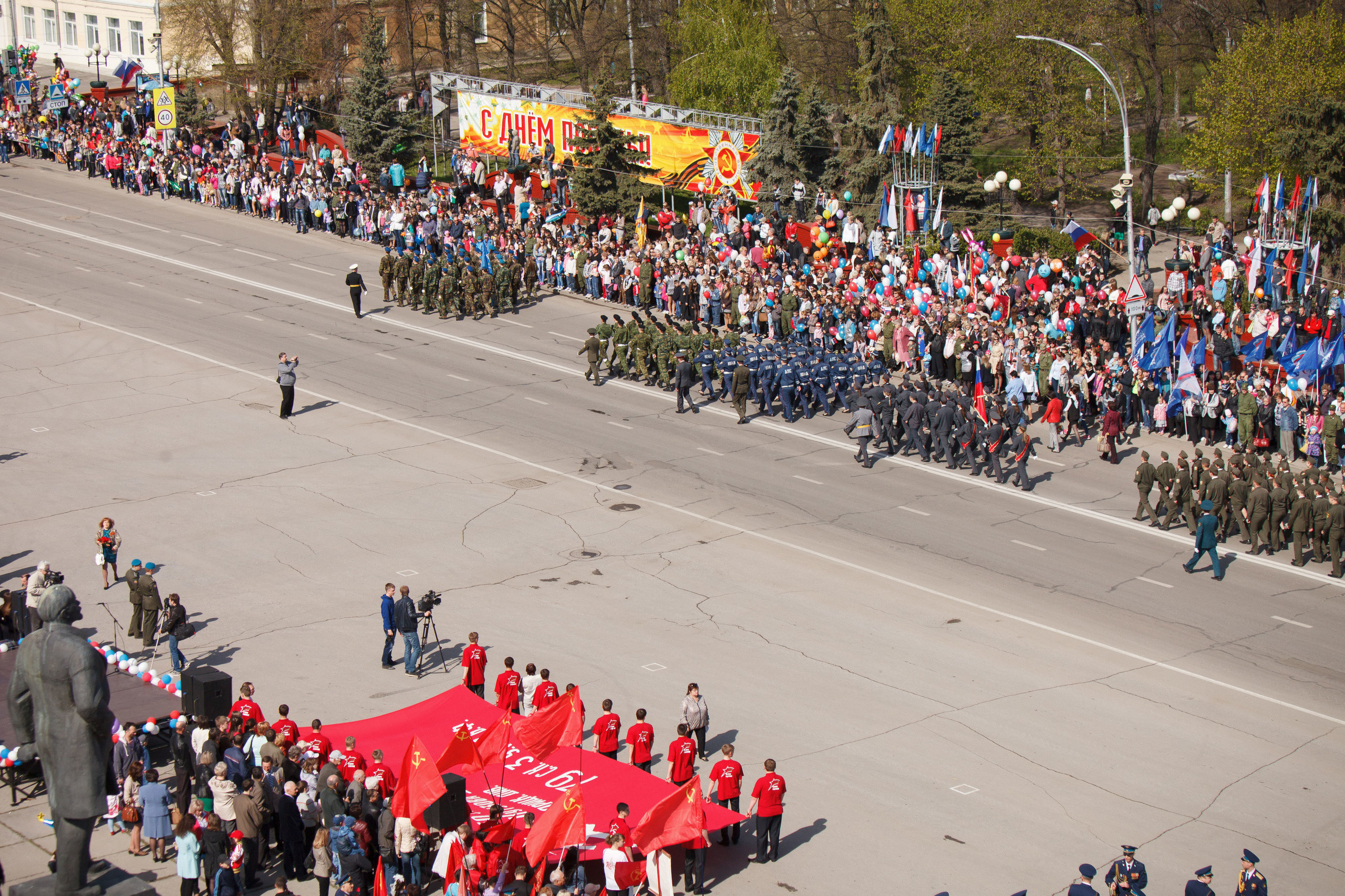 9 мая в Сызрани. Свадебный, семейный и школьный фотограф в Сызрани Максим Баталов