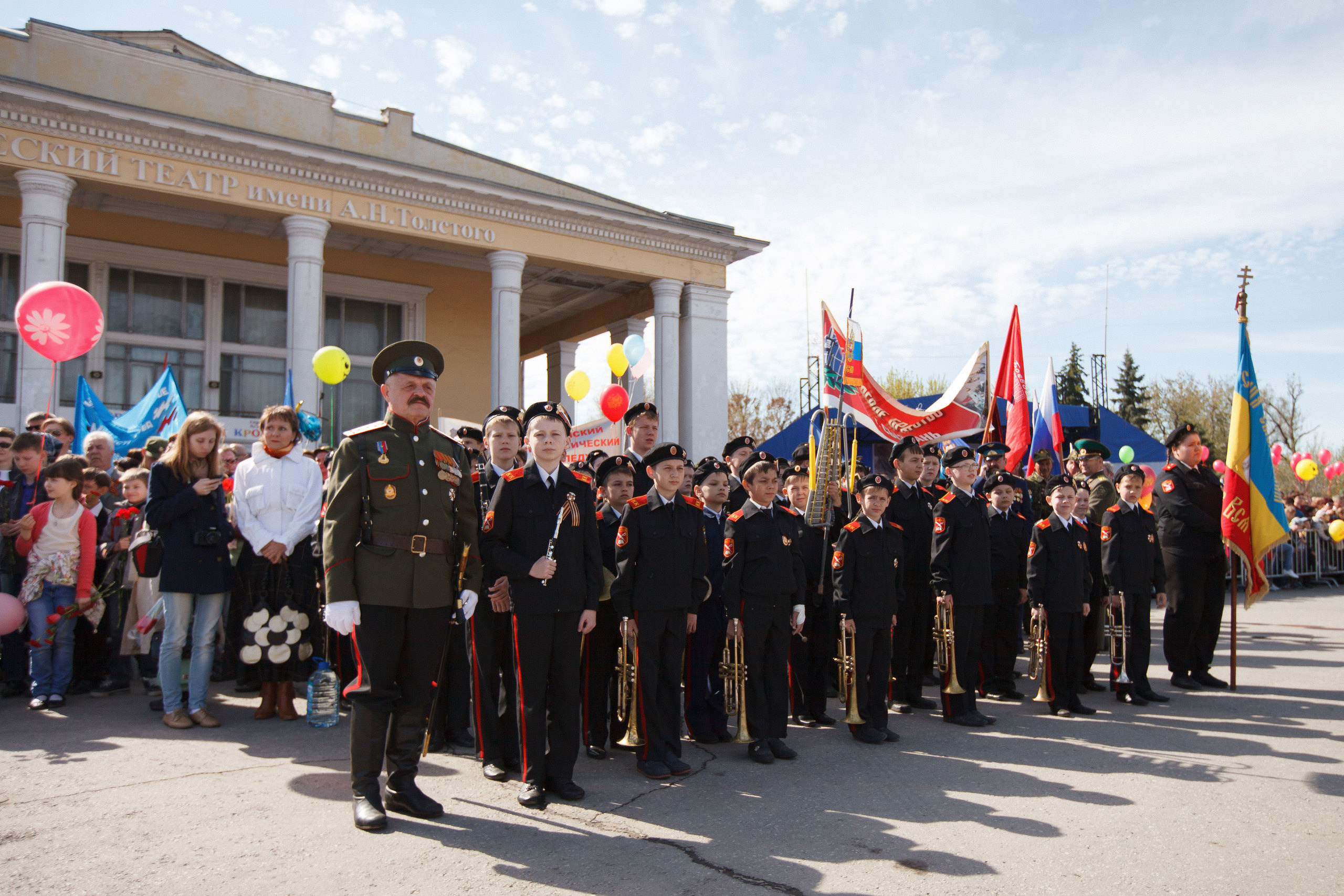 9 мая в Сызрани. Свадебный, семейный и школьный фотограф в Сызрани Максим Баталов