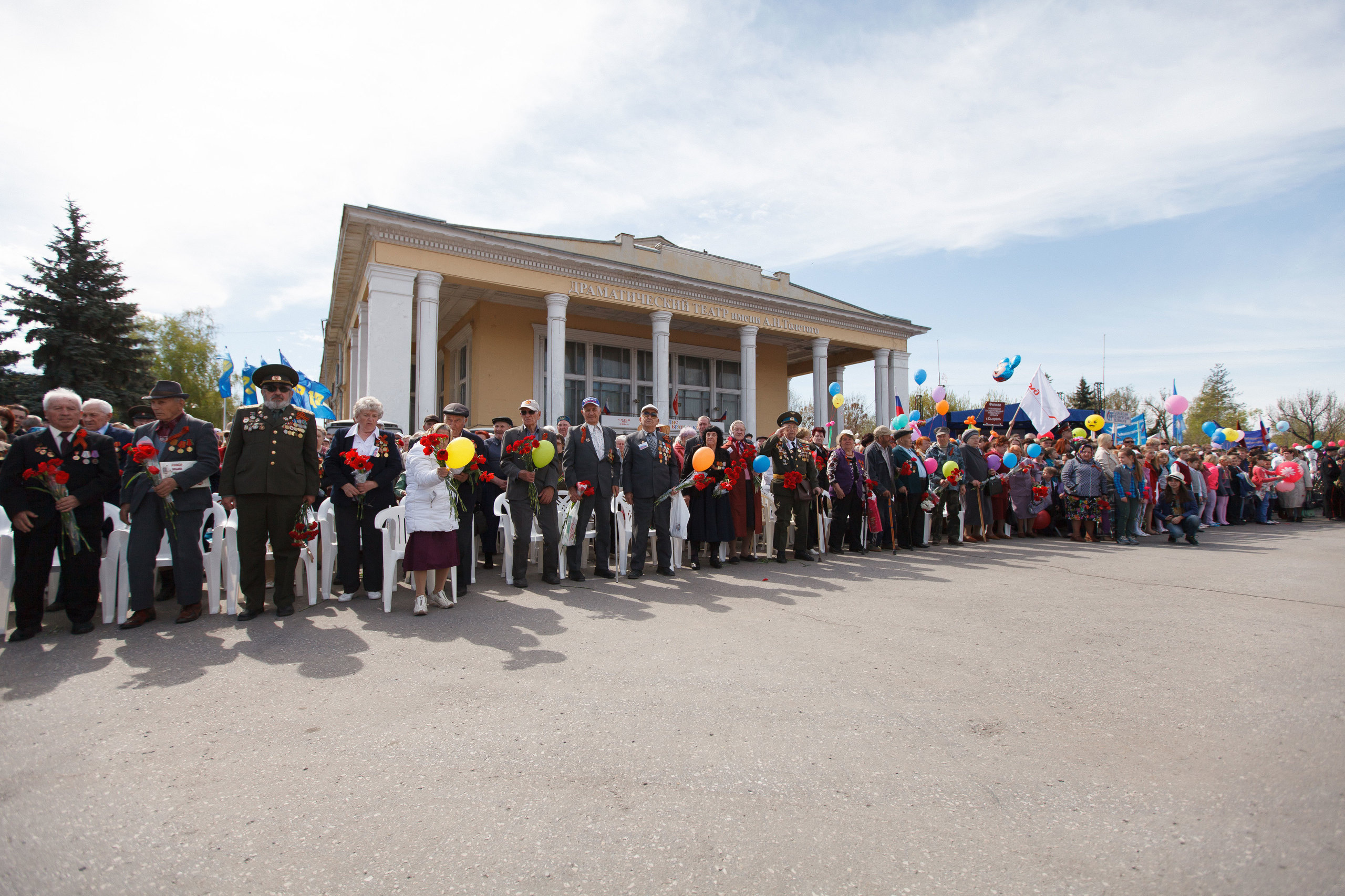 9 мая в Сызрани. Свадебный, семейный и школьный фотограф в Сызрани Максим Баталов