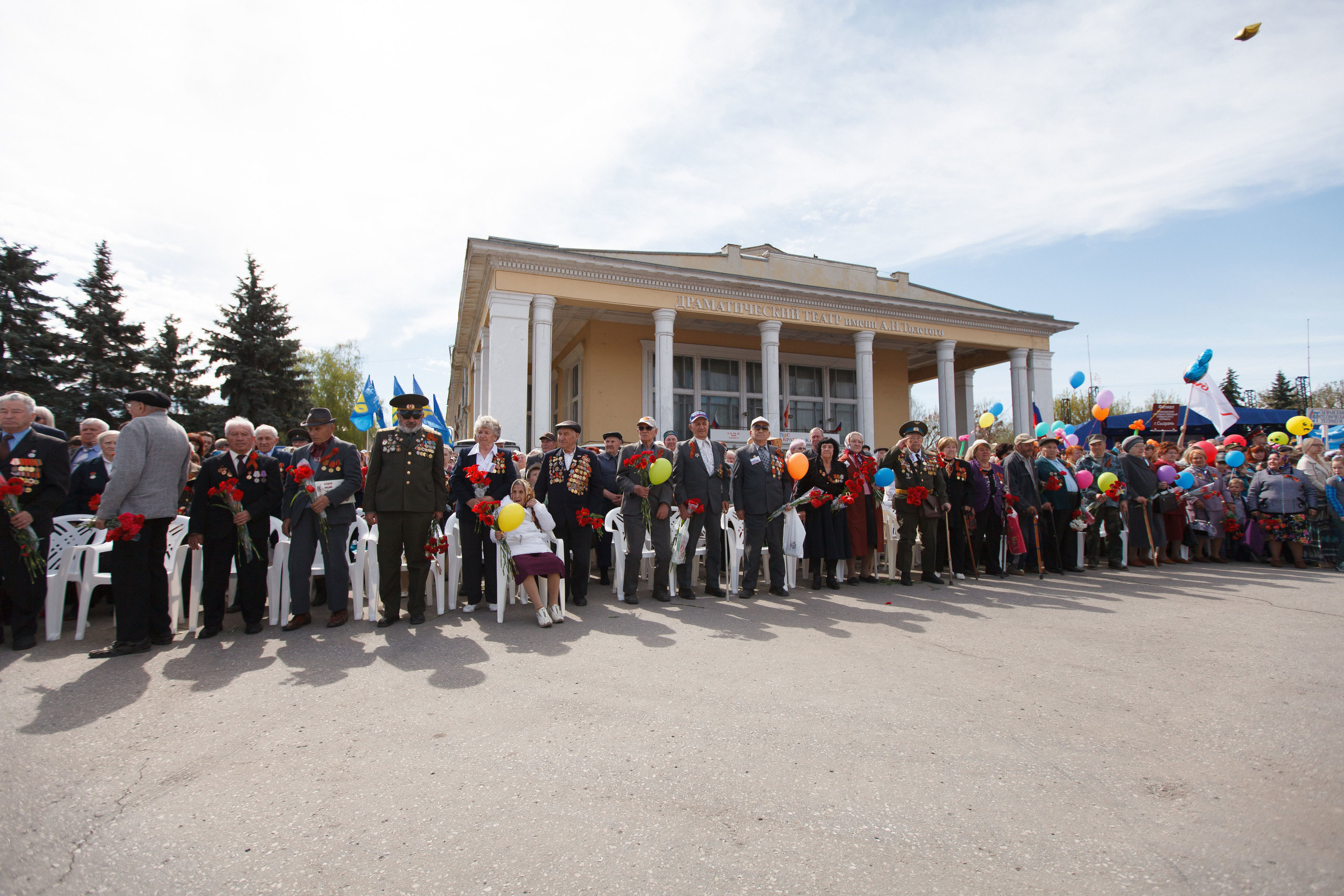 9 мая в Сызрани. Свадебный, семейный и школьный фотограф в Сызрани Максим Баталов