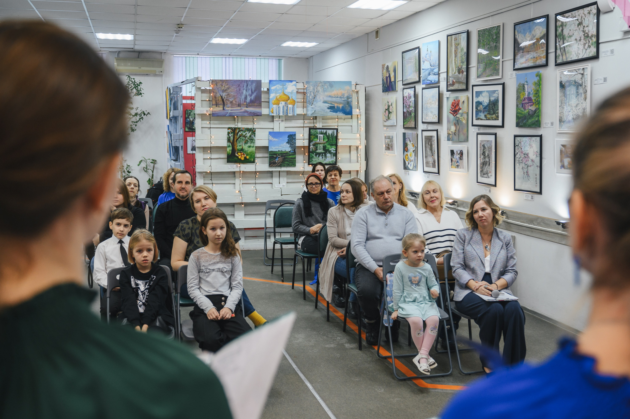 Благотворительная выставка картин «Душа с душою говорит». Фотограф в Самаре