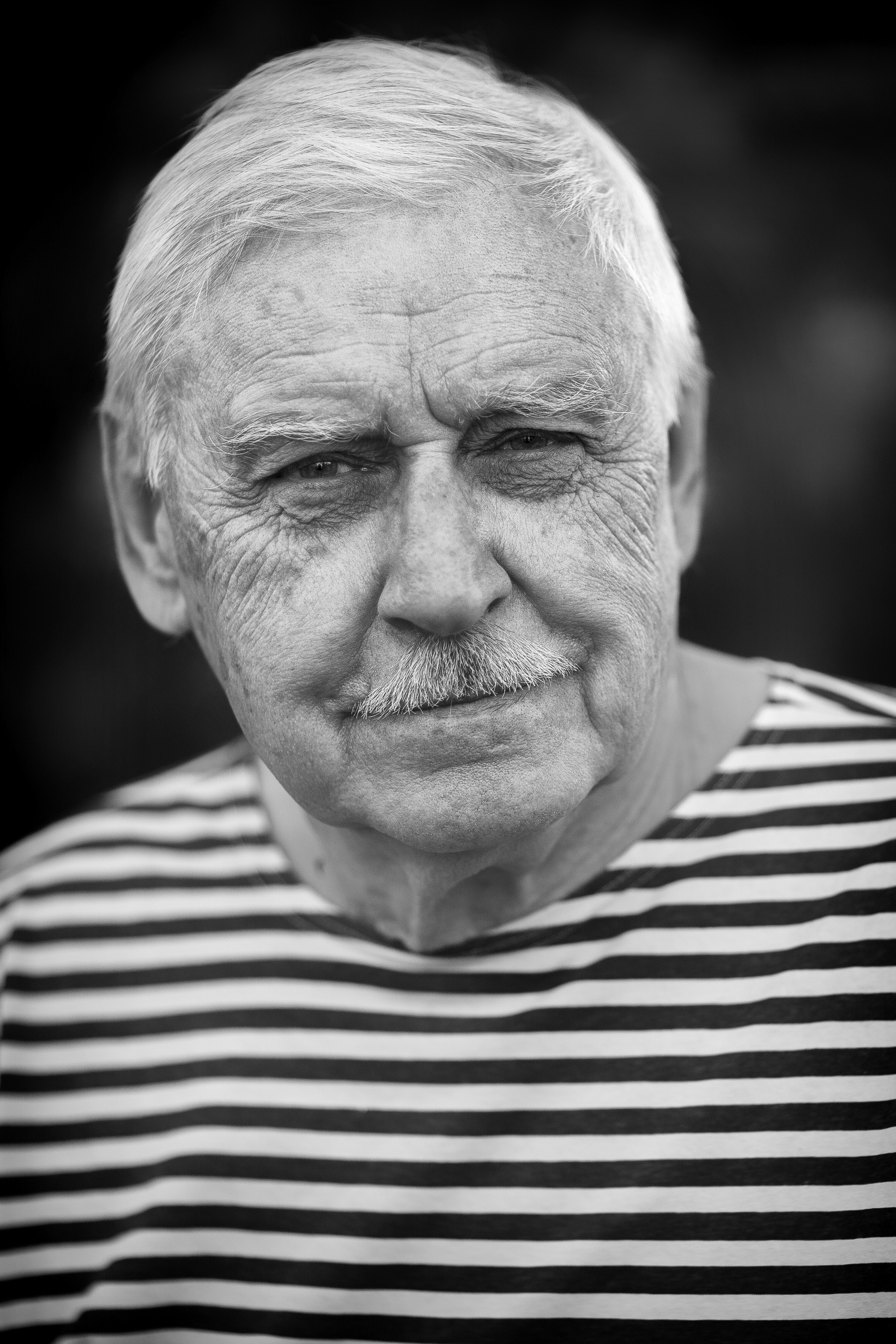 Мужской портрет. Фотограф Минск Юлия Войнич