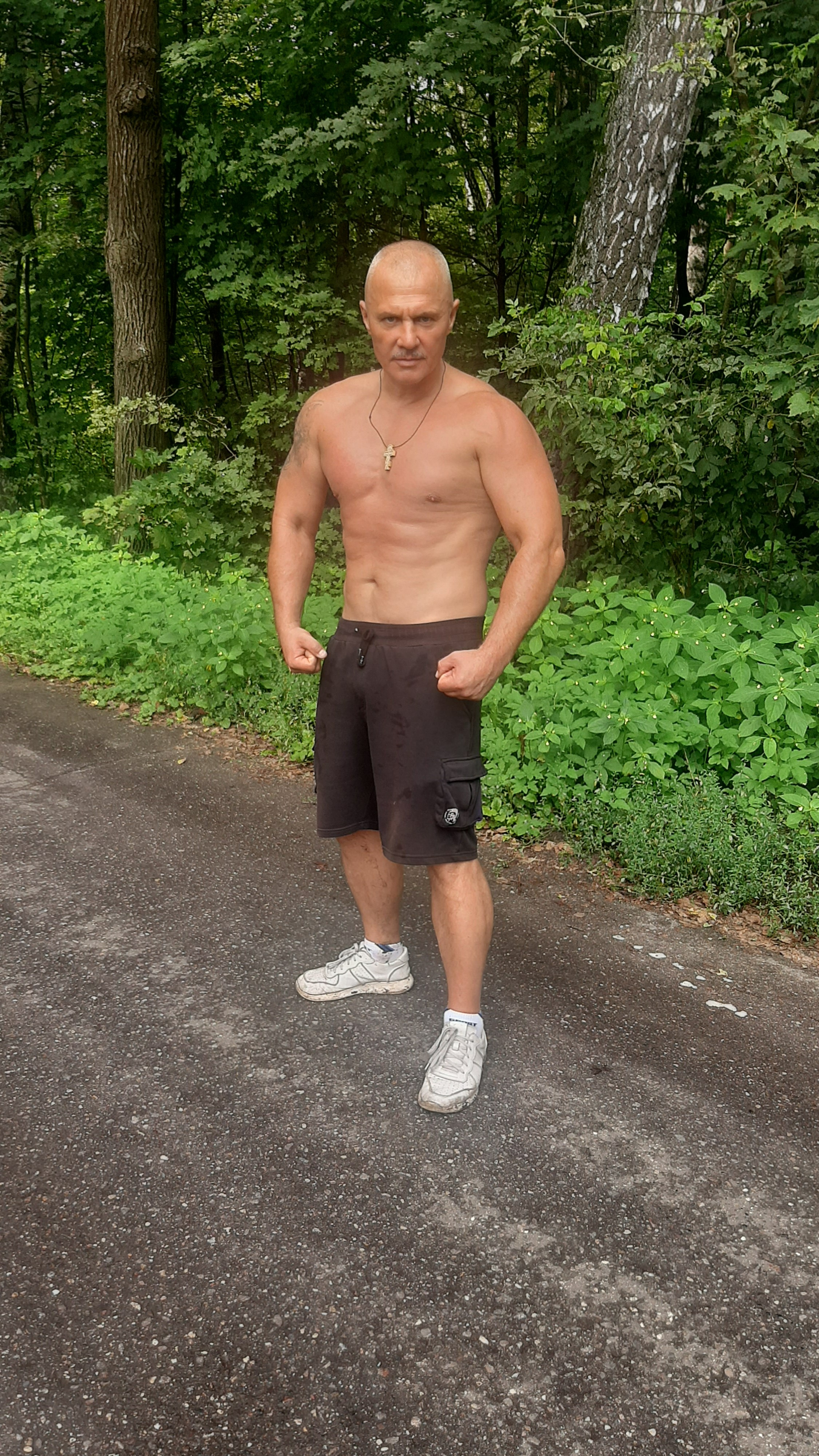 Эмоции снепы. Денис Волк актёр / модель