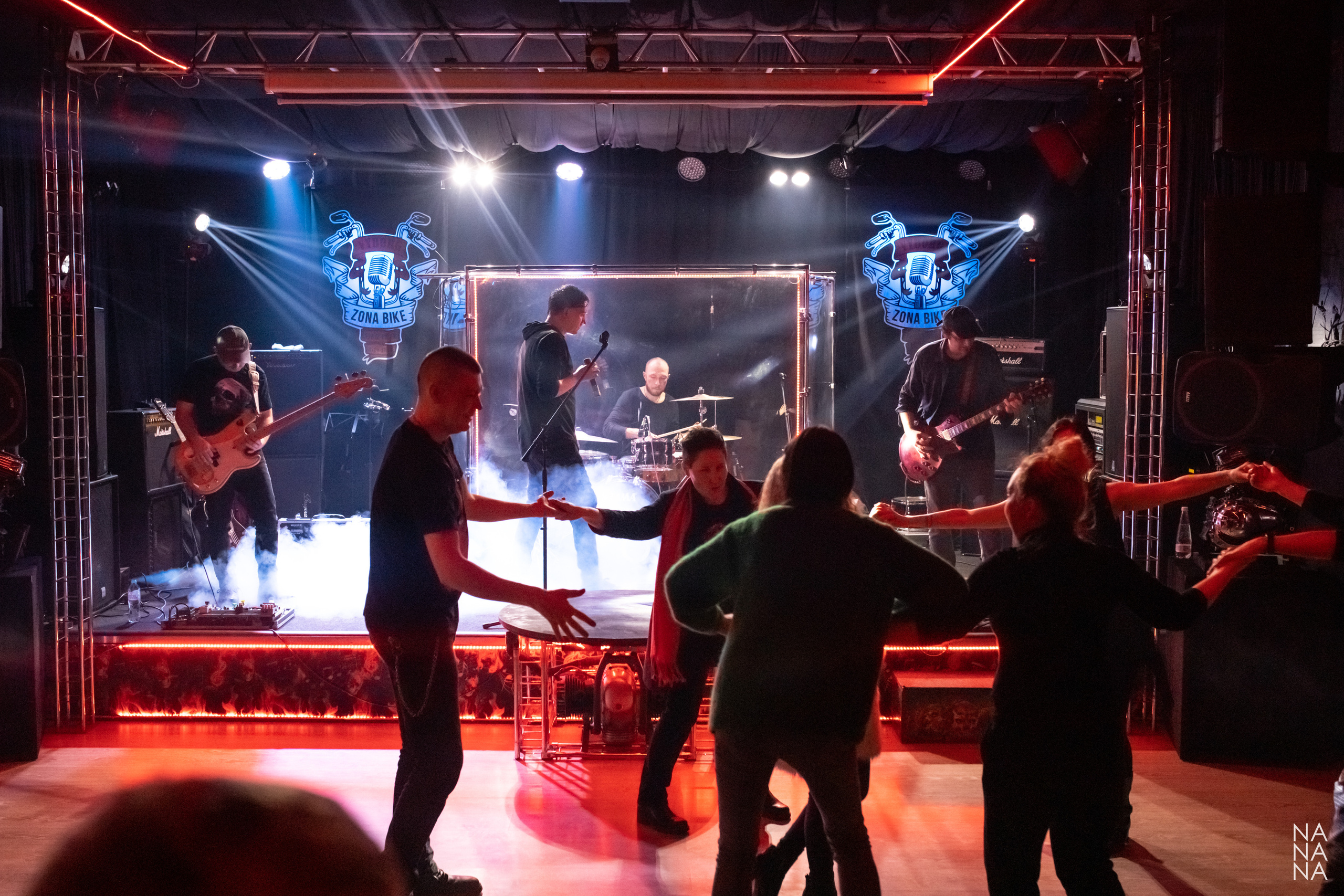 MACHINES. Фотограф Елена Богачева (lenalena_na_na_na)