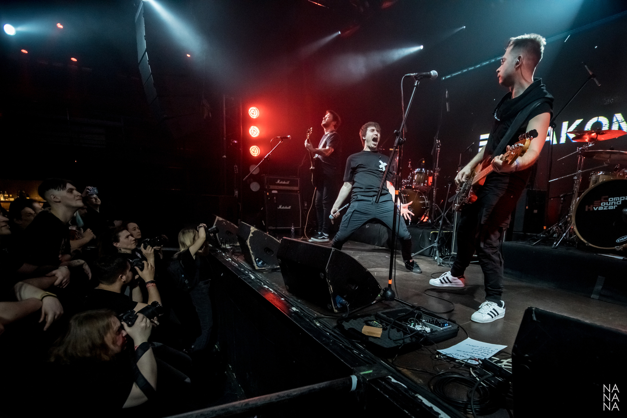 ДАВАЙ. Фотограф Елена Богачева (lenalena_na_na_na)