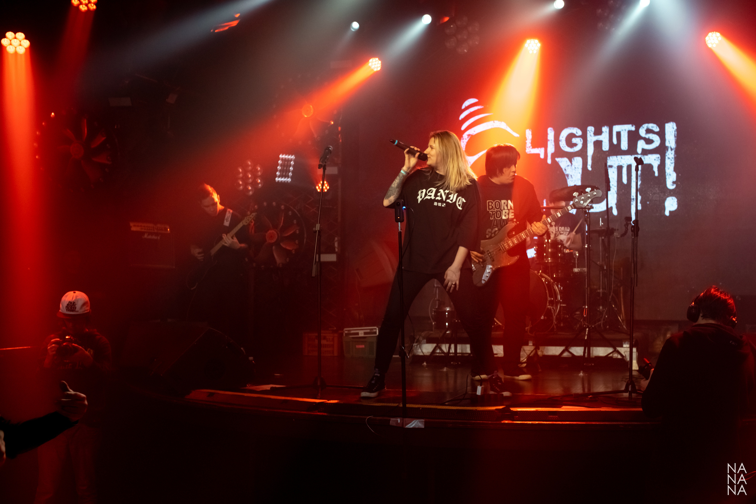 LIGHTS OUT!. Фотограф Елена Богачева (lenalena_na_na_na)