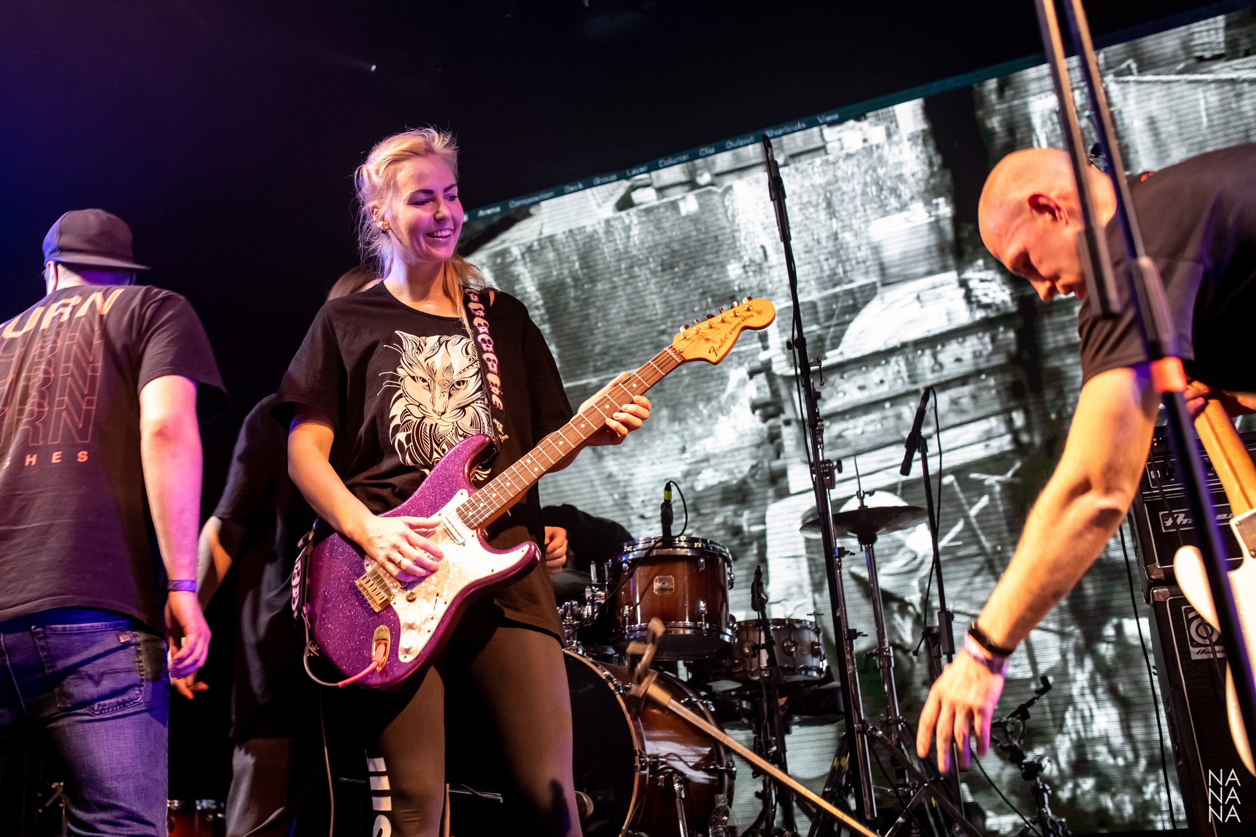 ДАВАЙ. Фотограф Елена Богачева (lenalena_na_na_na)