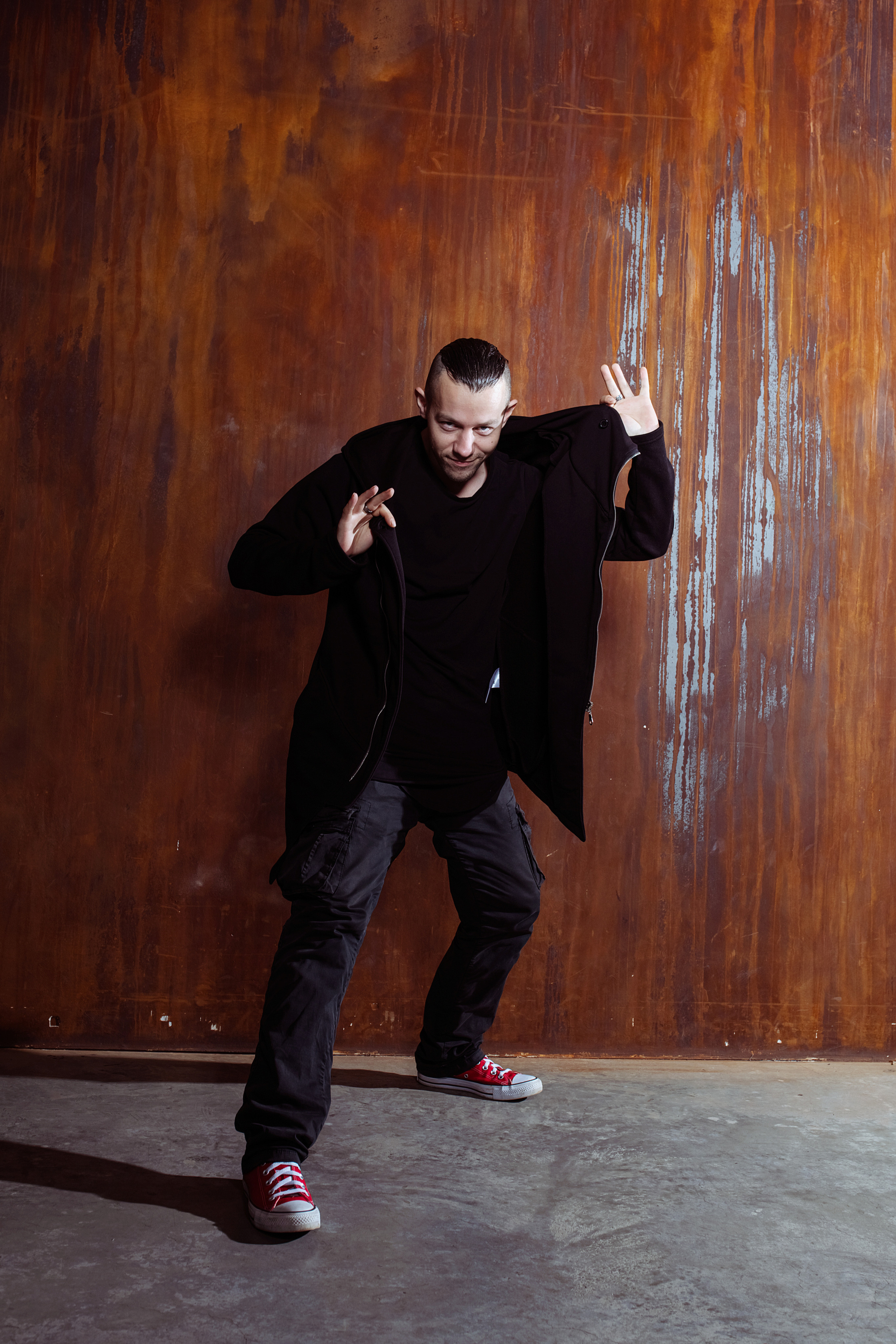 LIGHTS OUT!. Фотограф Елена Богачева (lenalena_na_na_na)