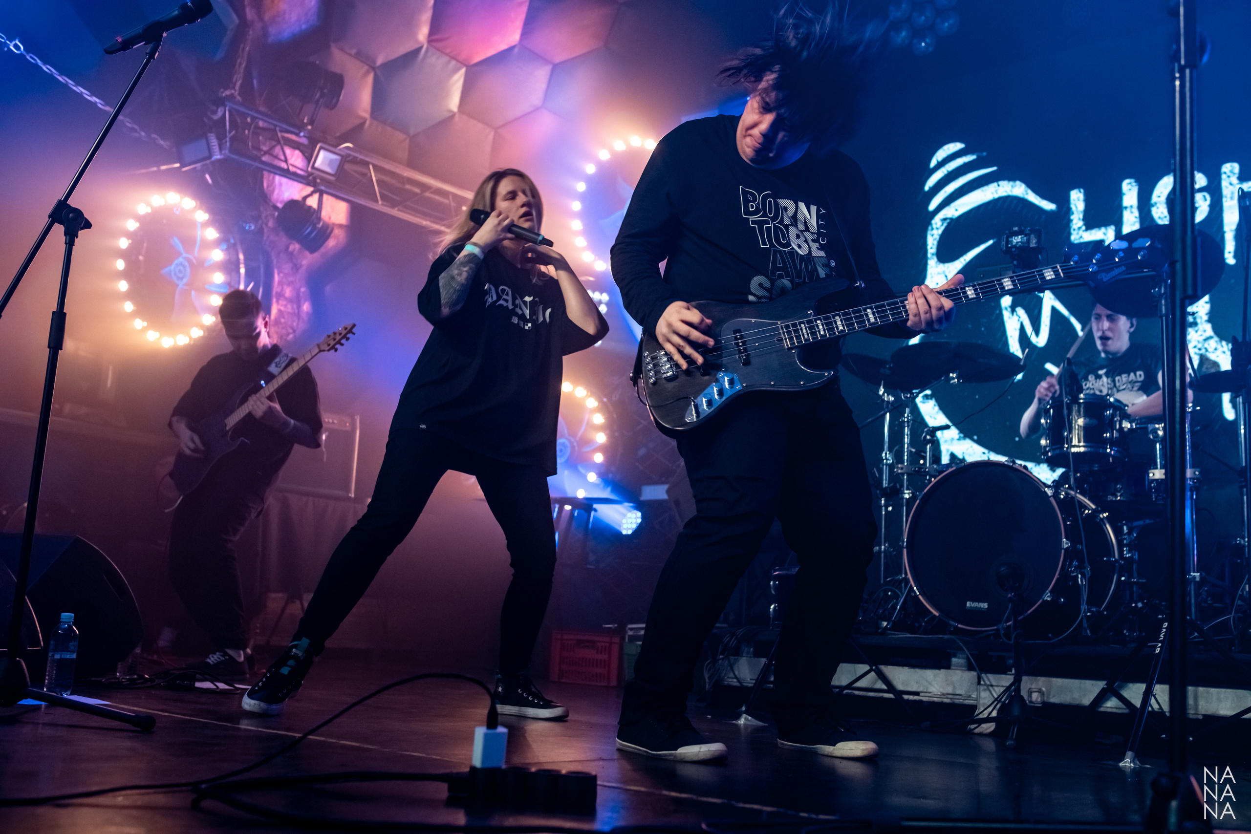 LIGHTS OUT!. Фотограф Елена Богачева (lenalena_na_na_na)