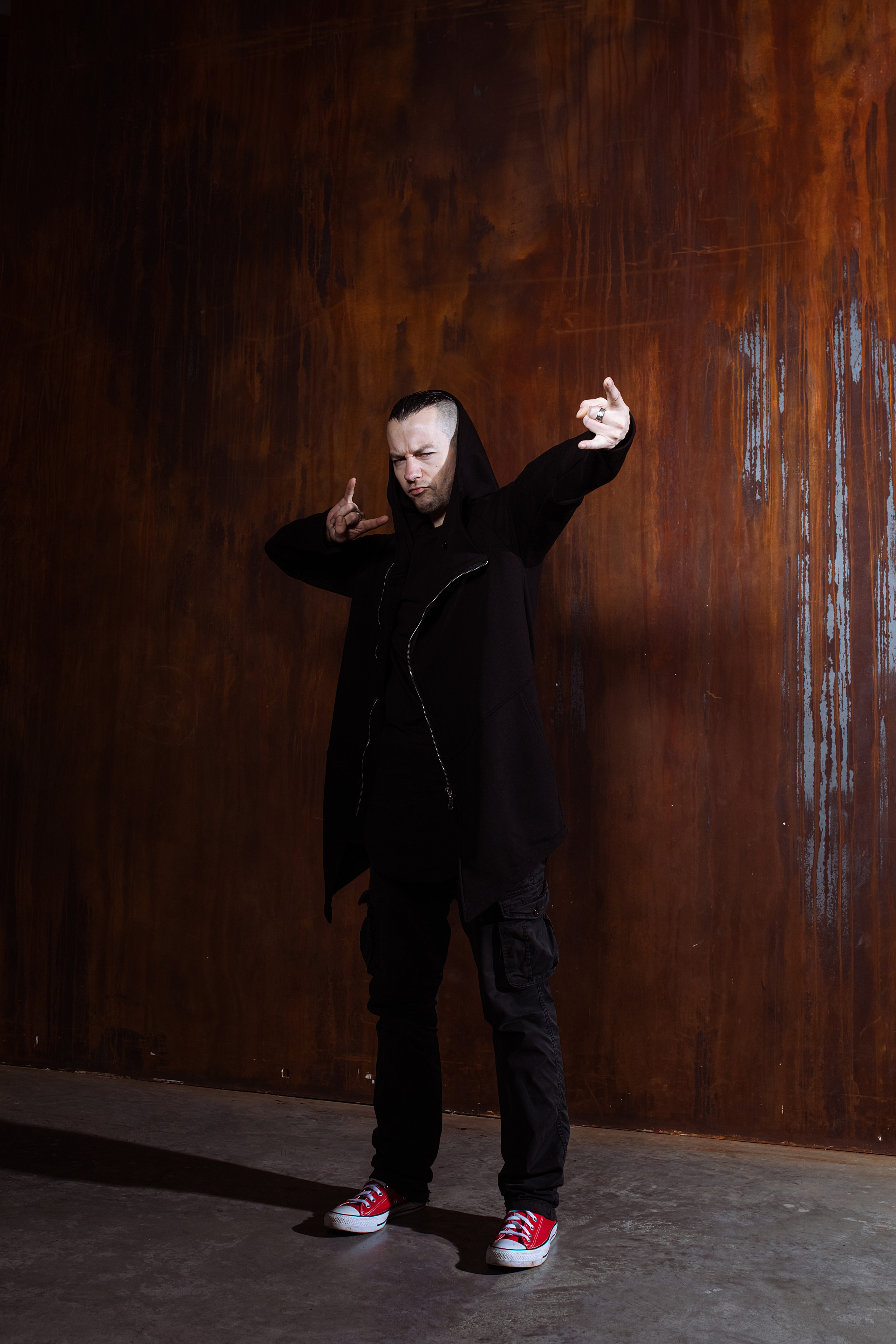 LIGHTS OUT!. Фотограф Елена Богачева (lenalena_na_na_na)