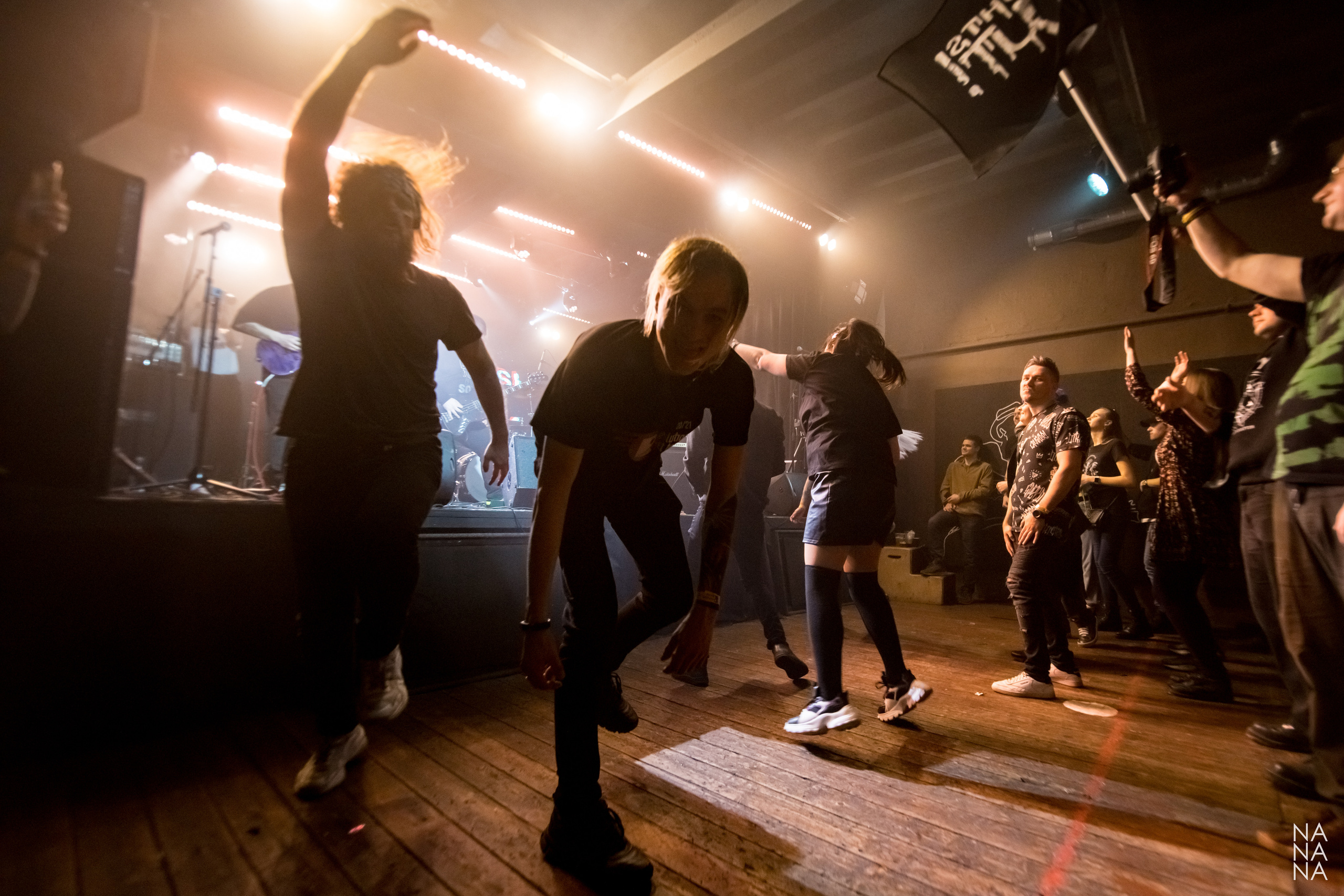 LIGHTS OUT!. Фотограф Елена Богачева (lenalena_na_na_na)