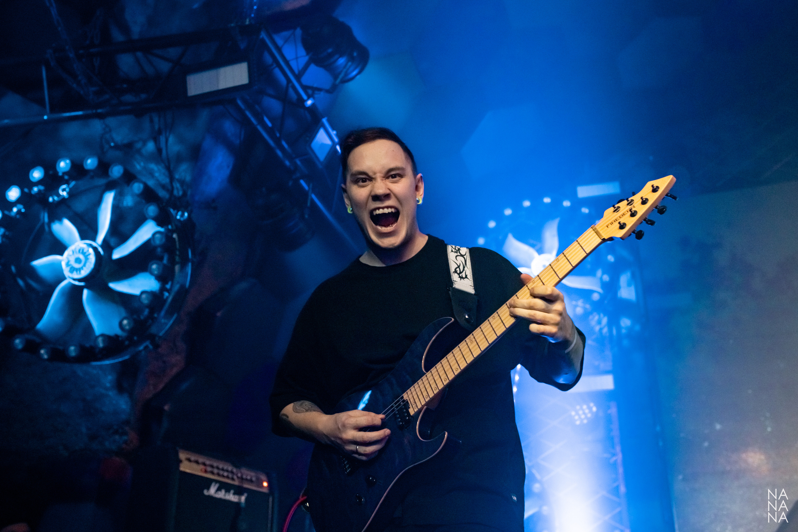 LIGHTS OUT!. Фотограф Елена Богачева (lenalena_na_na_na)