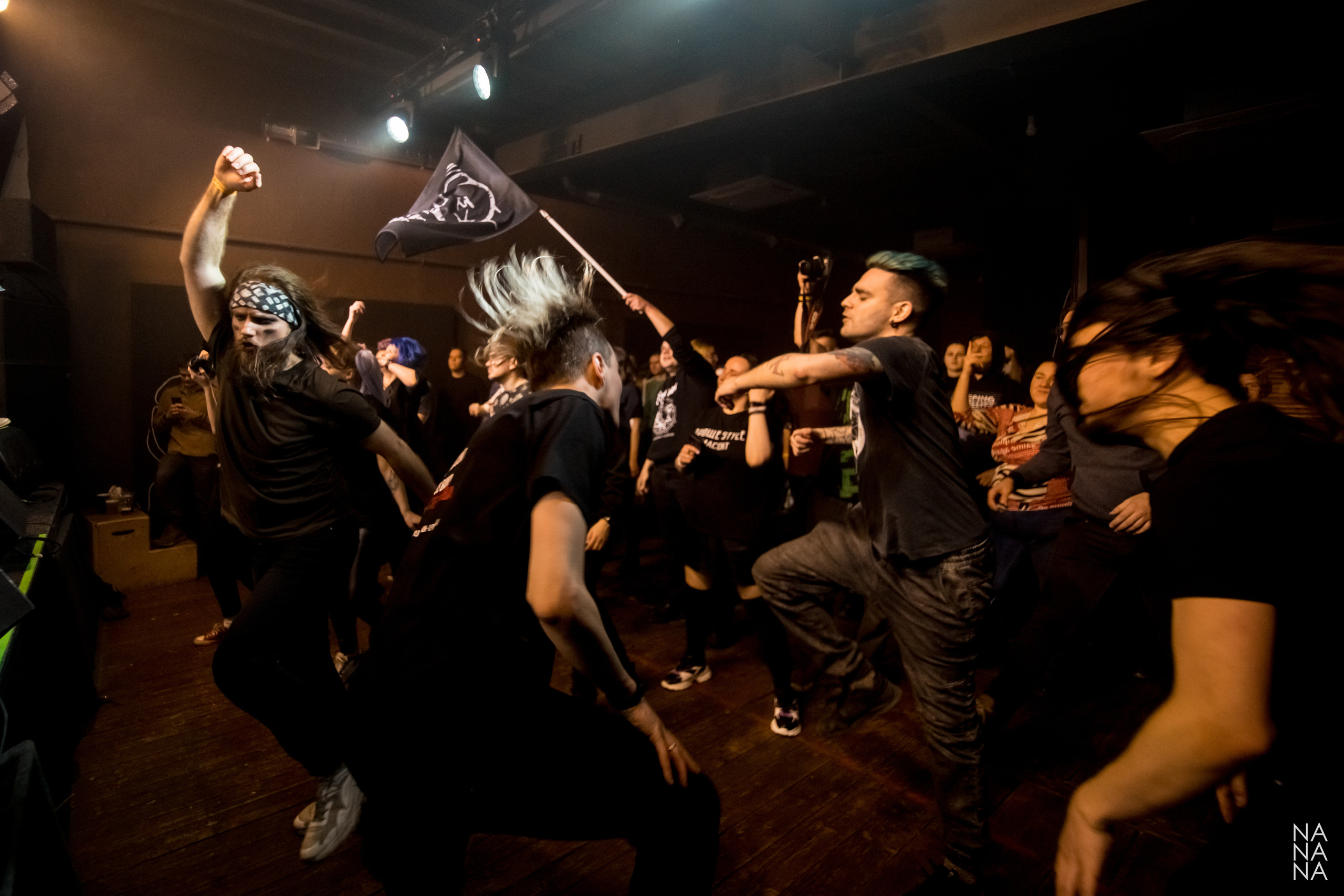 LIGHTS OUT!. Фотограф Елена Богачева (lenalena_na_na_na)