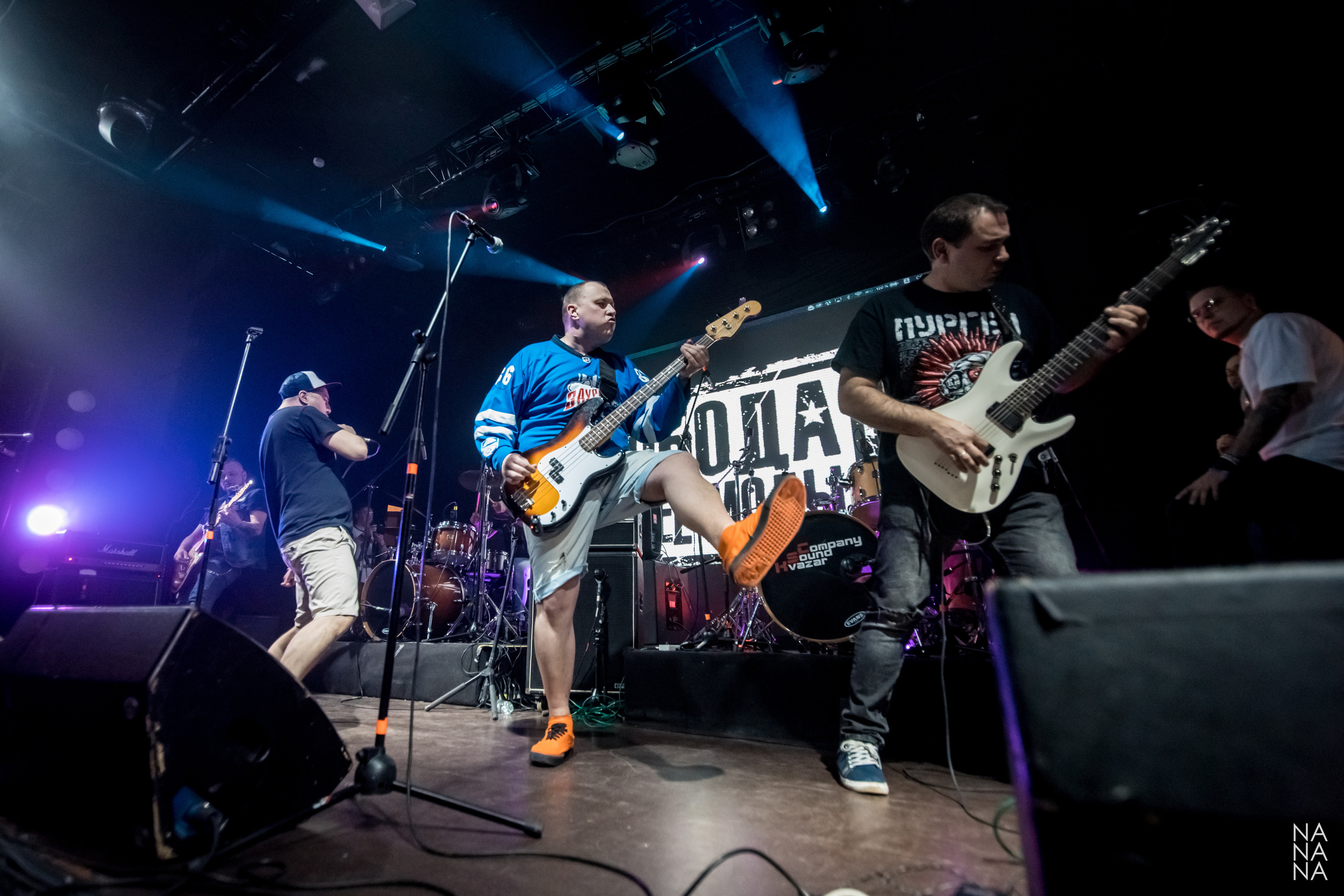 ДАВАЙ. Фотограф Елена Богачева (lenalena_na_na_na)