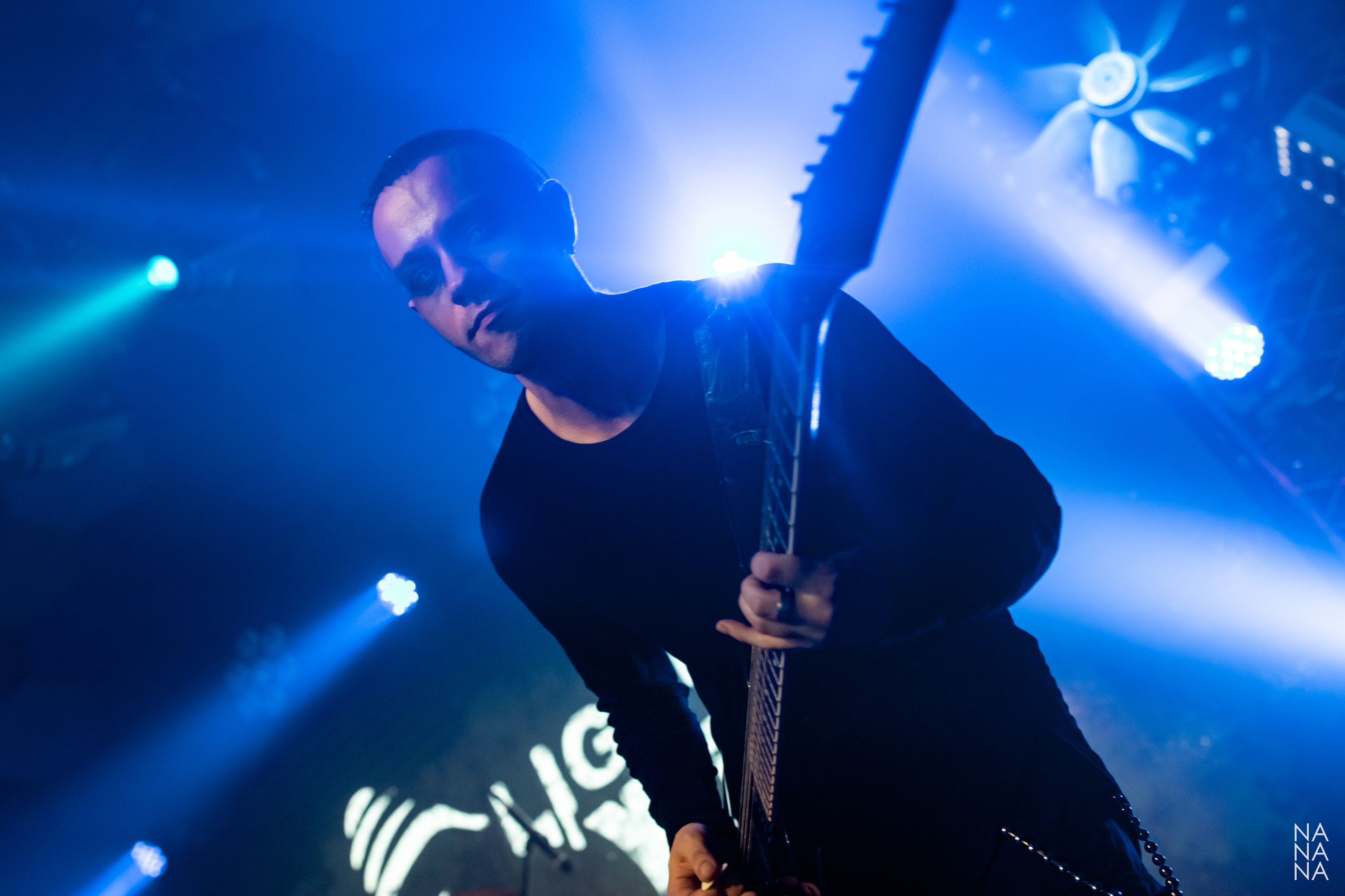 LIGHTS OUT!. Фотограф Елена Богачева (lenalena_na_na_na)