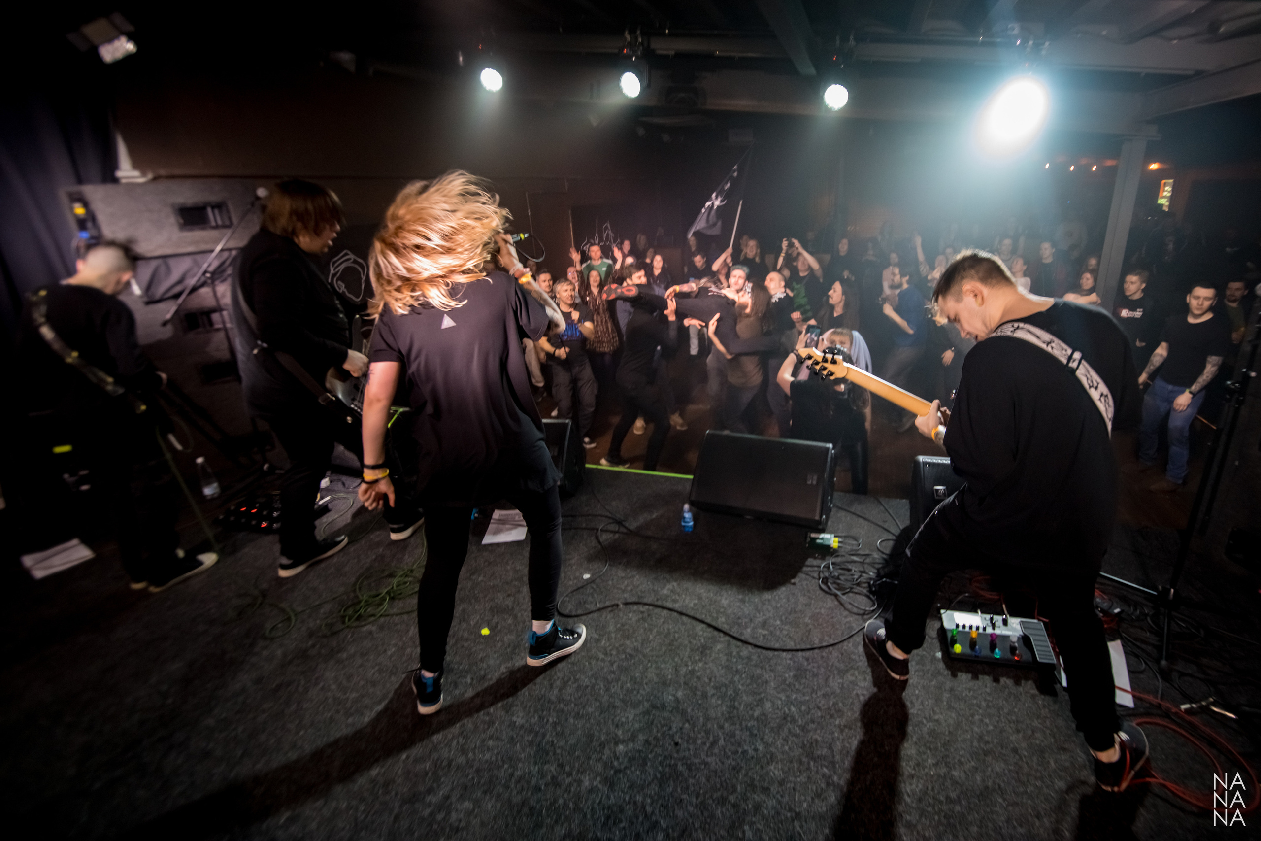 LIGHTS OUT!. Фотограф Елена Богачева (lenalena_na_na_na)