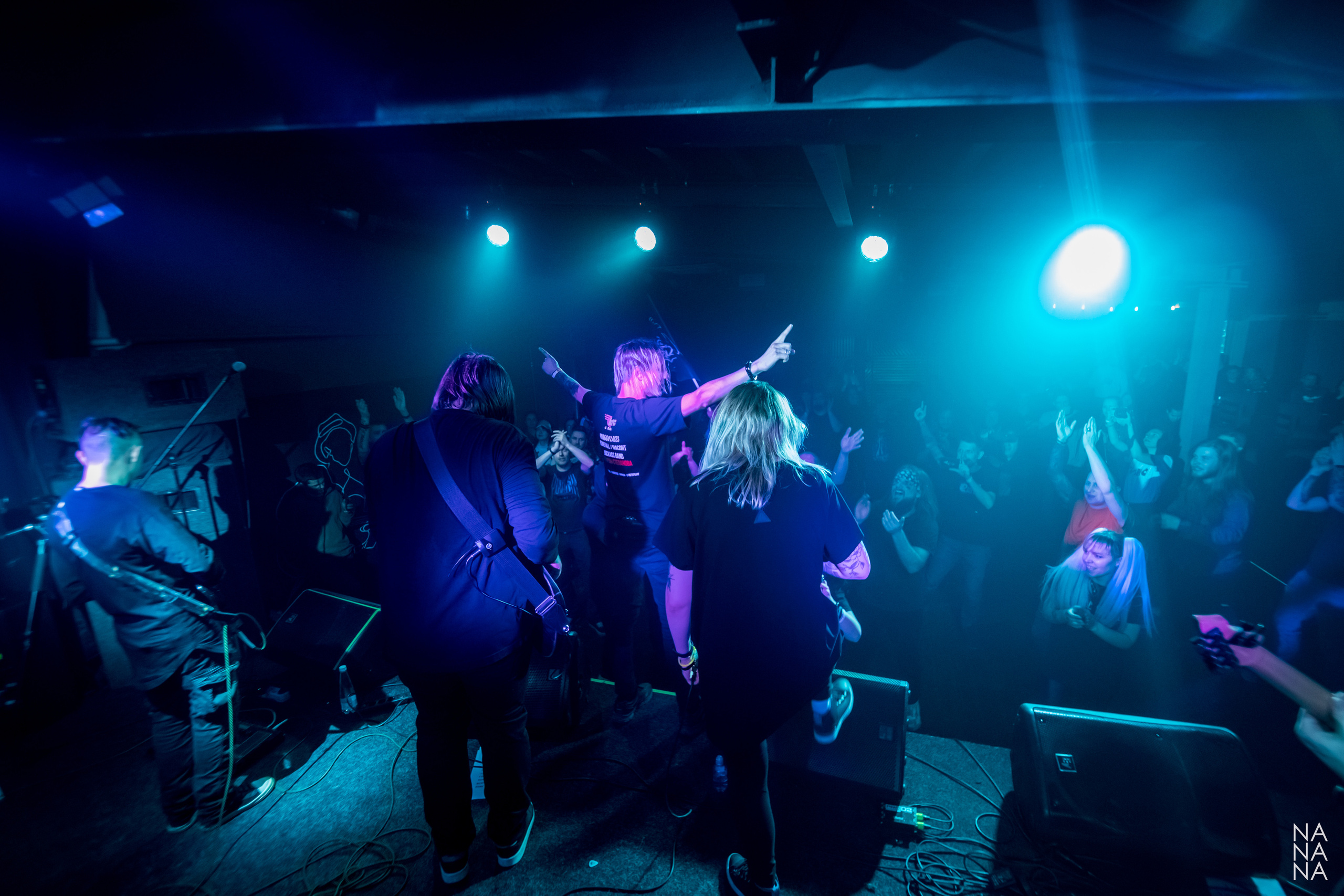 LIGHTS OUT!. Фотограф Елена Богачева (lenalena_na_na_na)