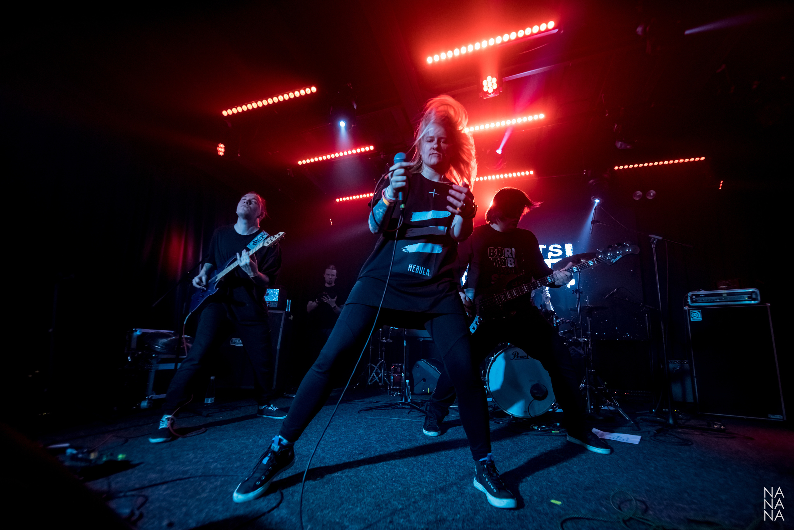 LIGHTS OUT!. Фотограф Елена Богачева (lenalena_na_na_na)