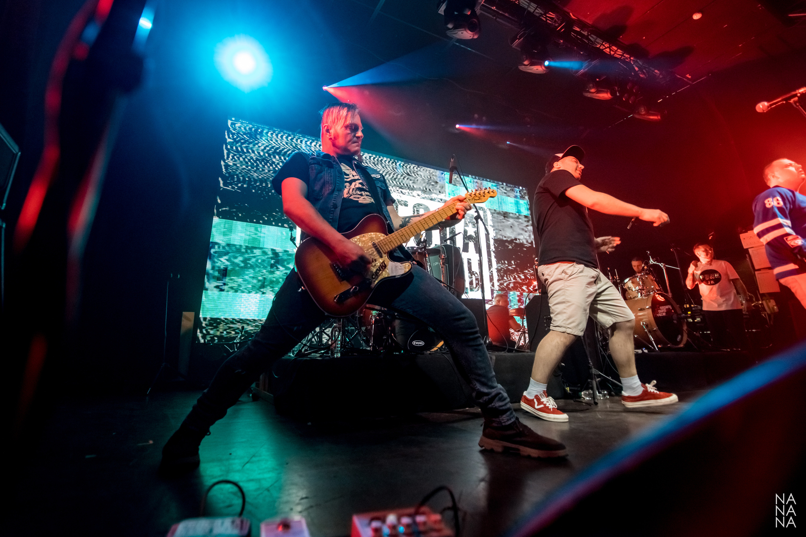 ДАВАЙ. Фотограф Елена Богачева (lenalena_na_na_na)