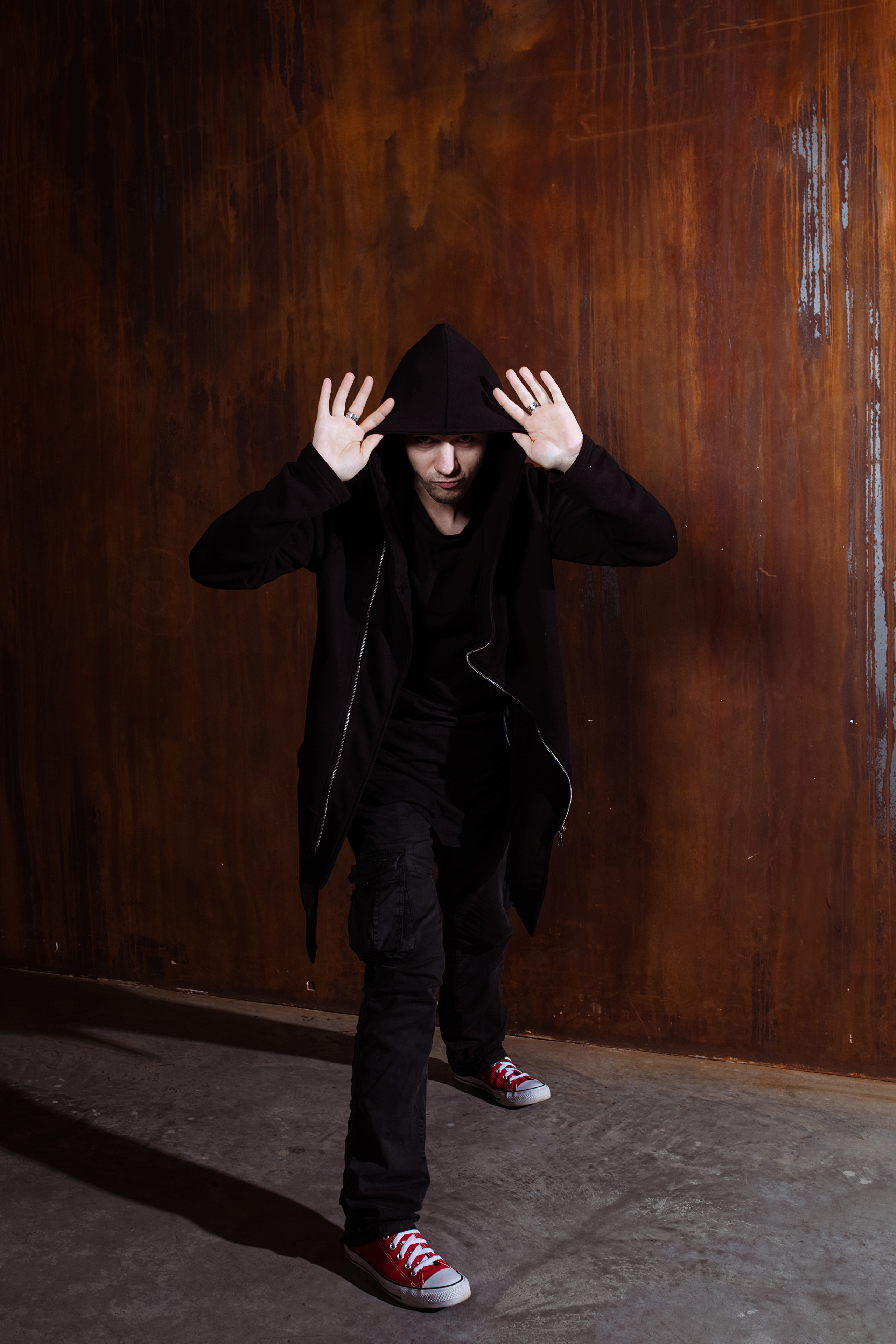 LIGHTS OUT!. Фотограф Елена Богачева (lenalena_na_na_na)