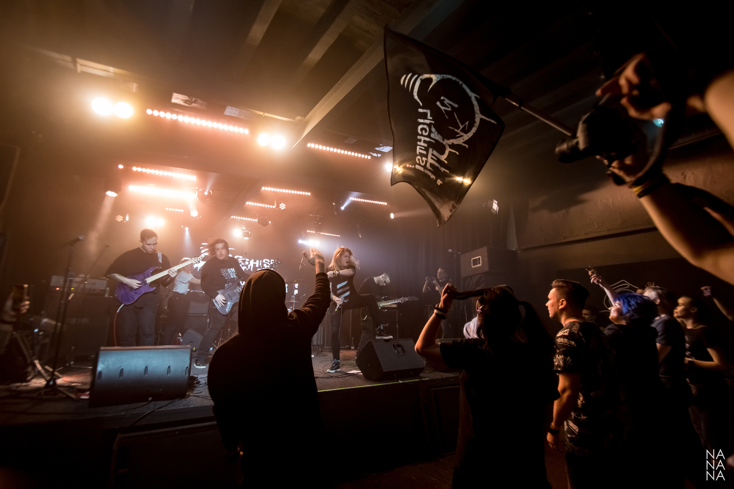 LIGHTS OUT!. Фотограф Елена Богачева (lenalena_na_na_na)