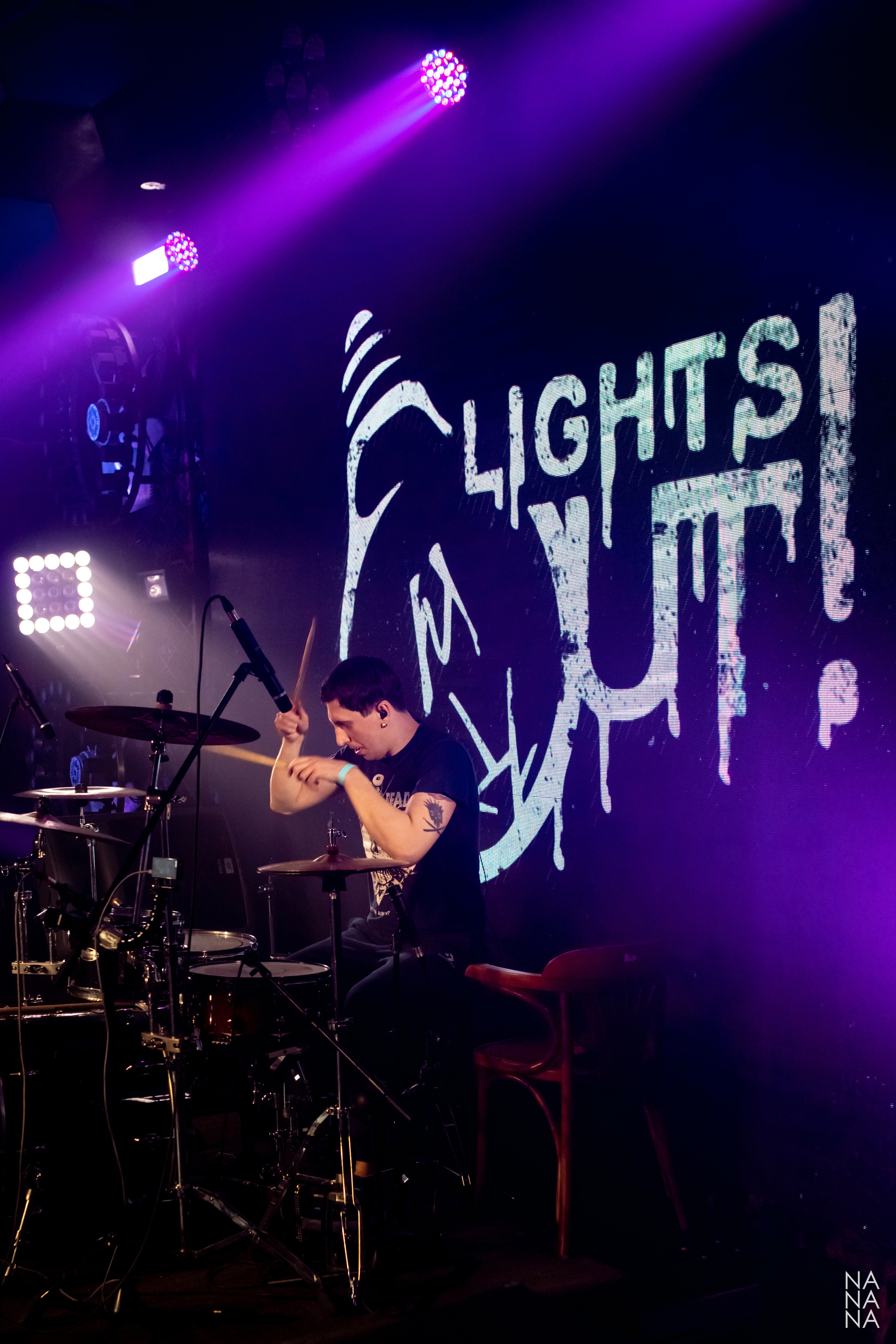 LIGHTS OUT!. Фотограф Елена Богачева (lenalena_na_na_na)