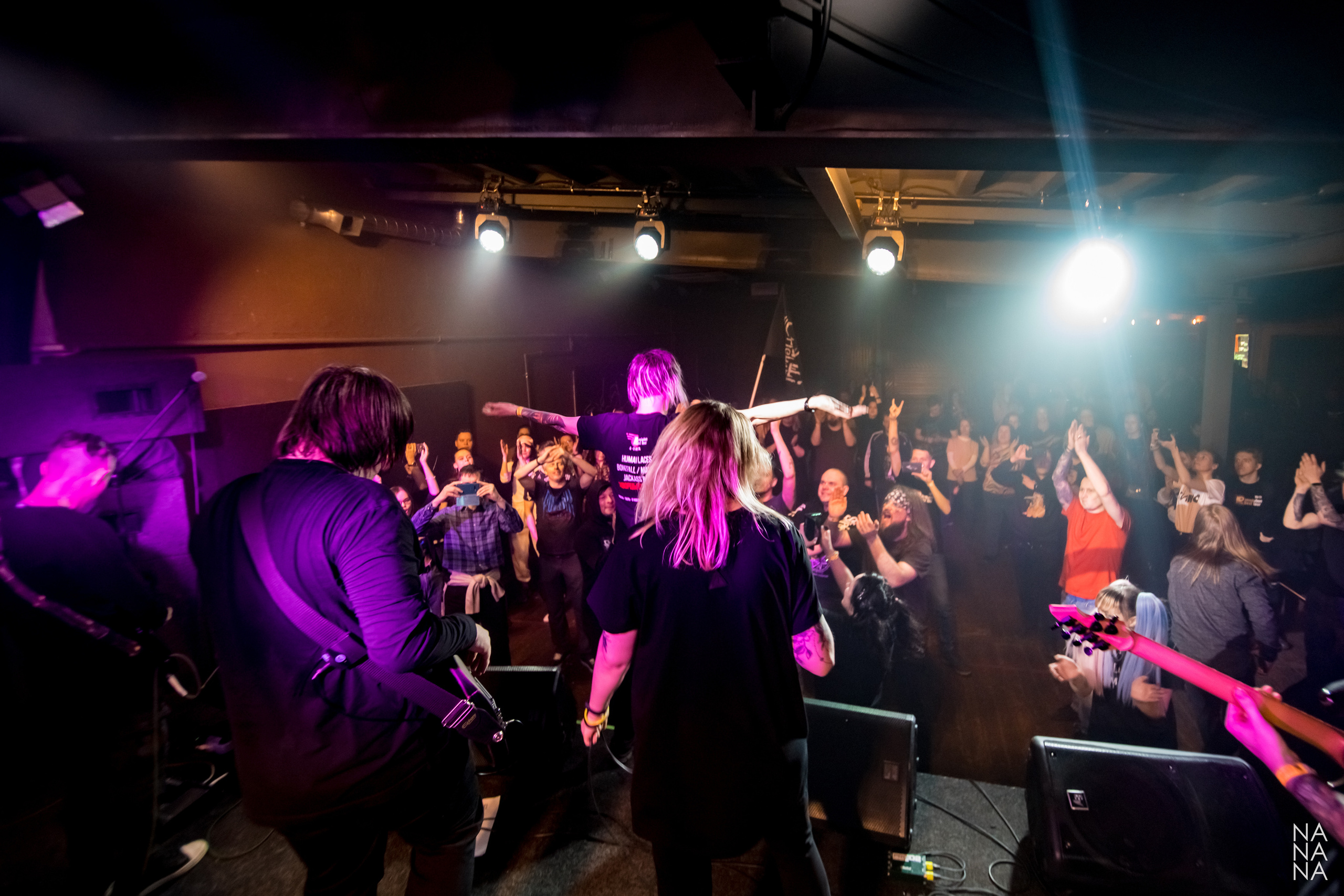 LIGHTS OUT!. Фотограф Елена Богачева (lenalena_na_na_na)