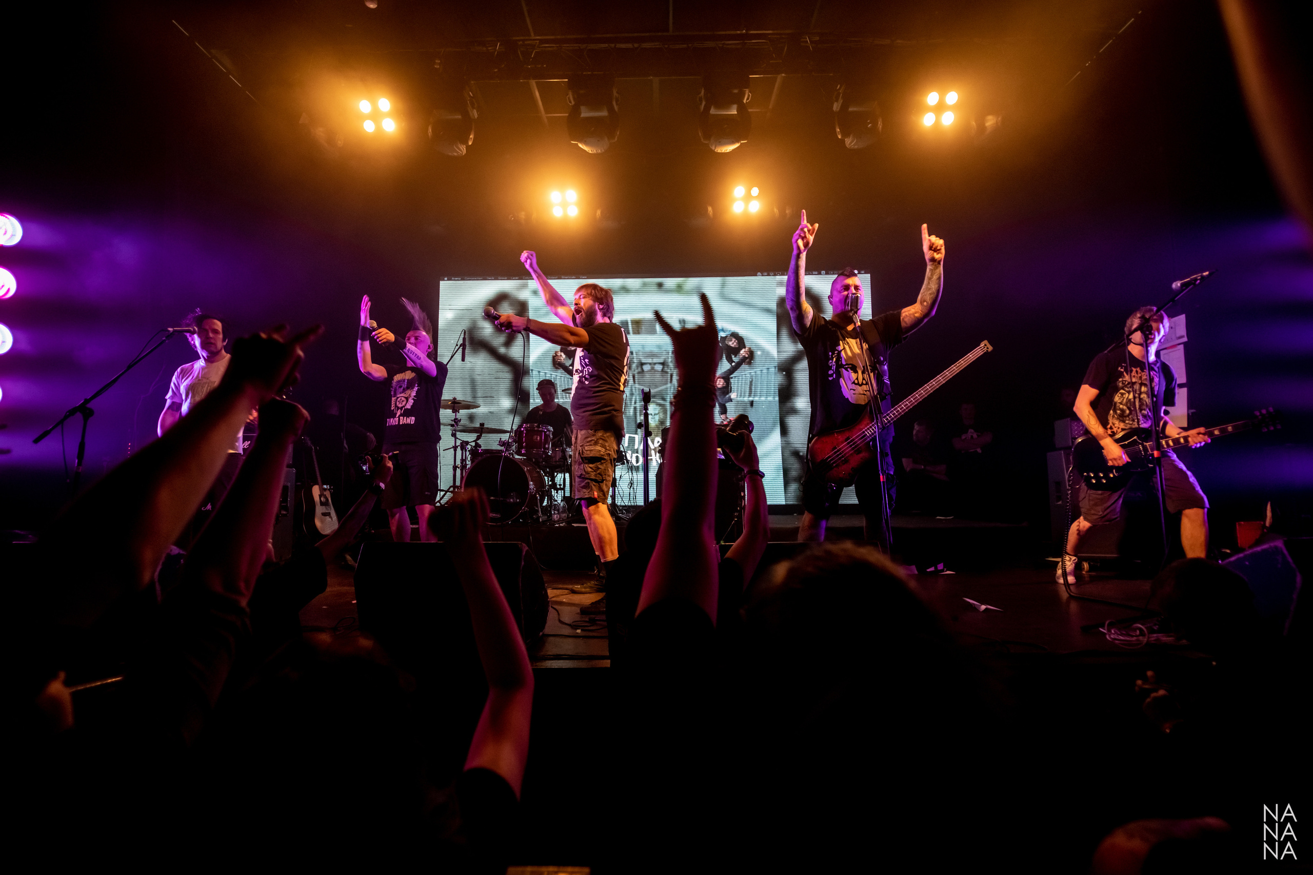 ДАВАЙ. Фотограф Елена Богачева (lenalena_na_na_na)